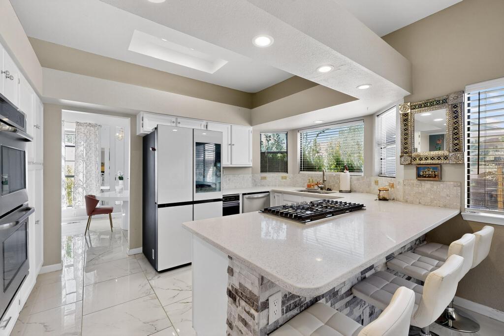 1805 BASSWOOD Court NW