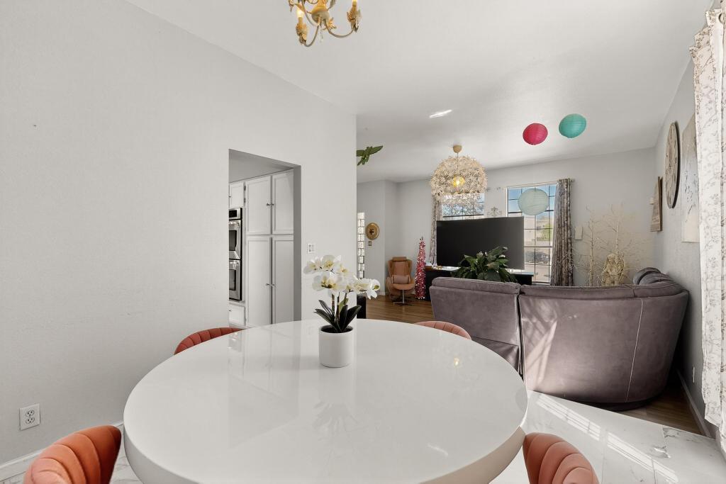 1805 BASSWOOD Court NW