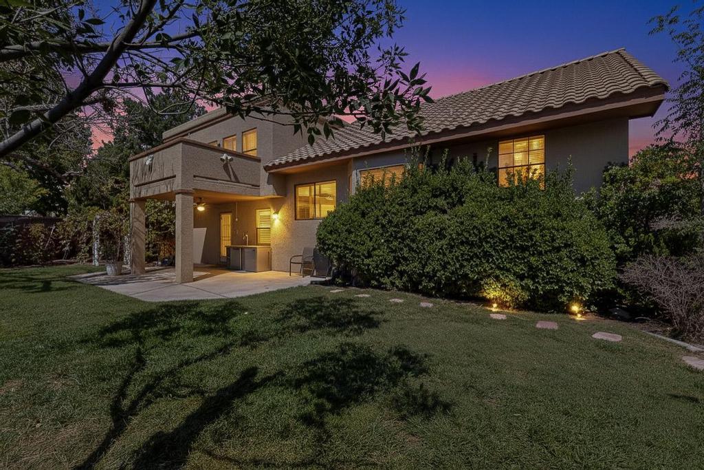 1805 BASSWOOD Court NW