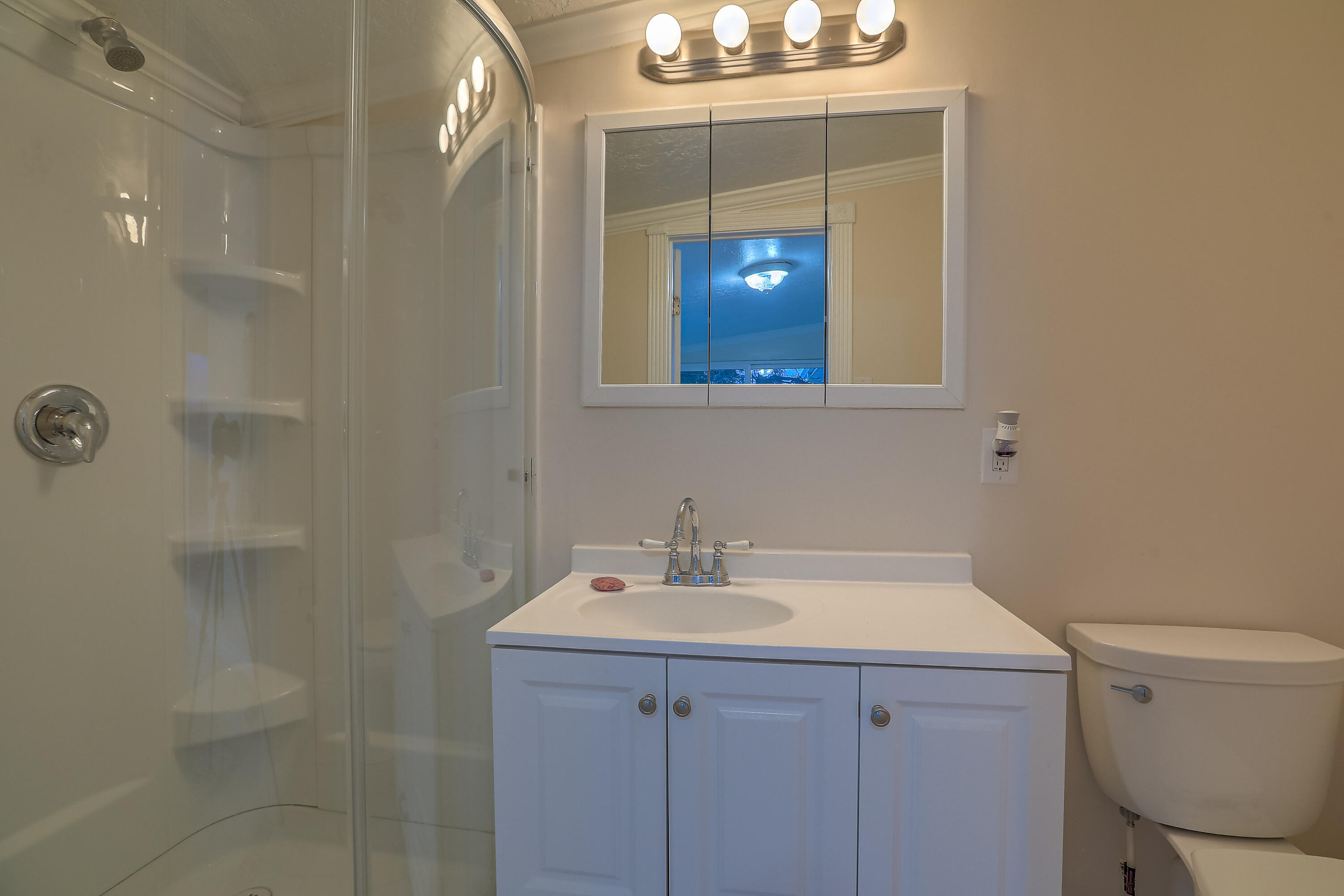 6313 MITCHELL Road SE