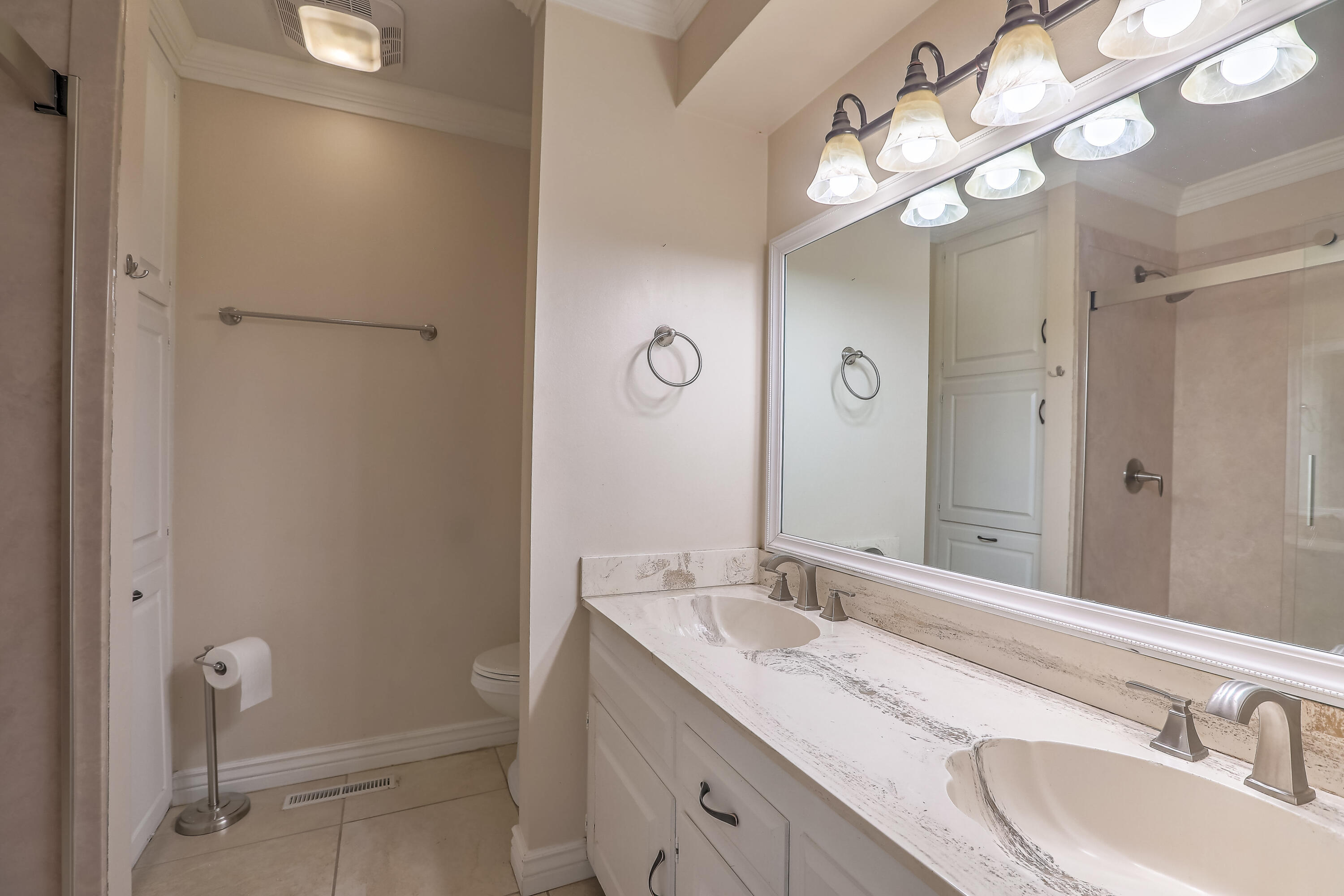 6313 MITCHELL Road SE