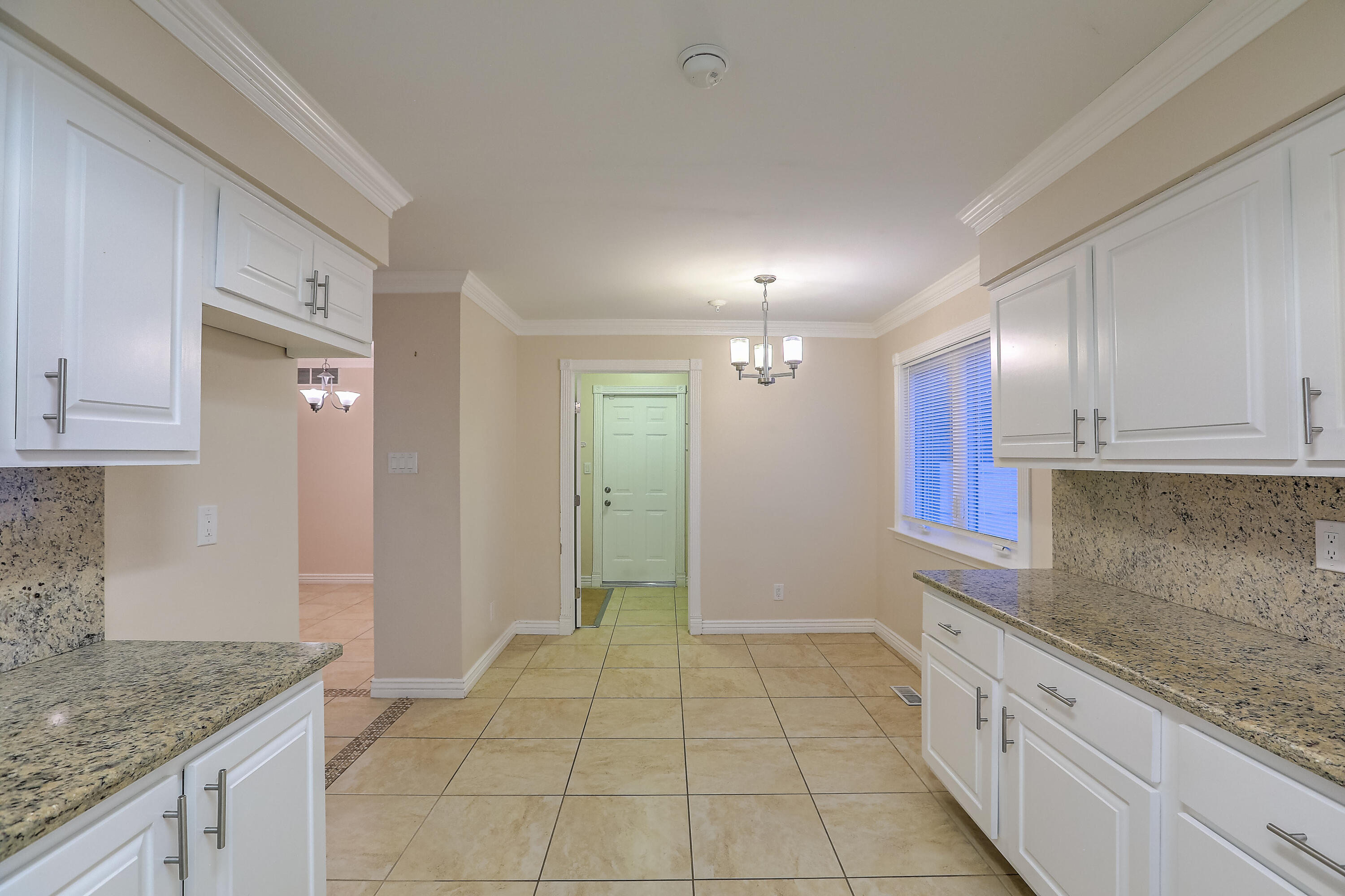 6313 MITCHELL Road SE