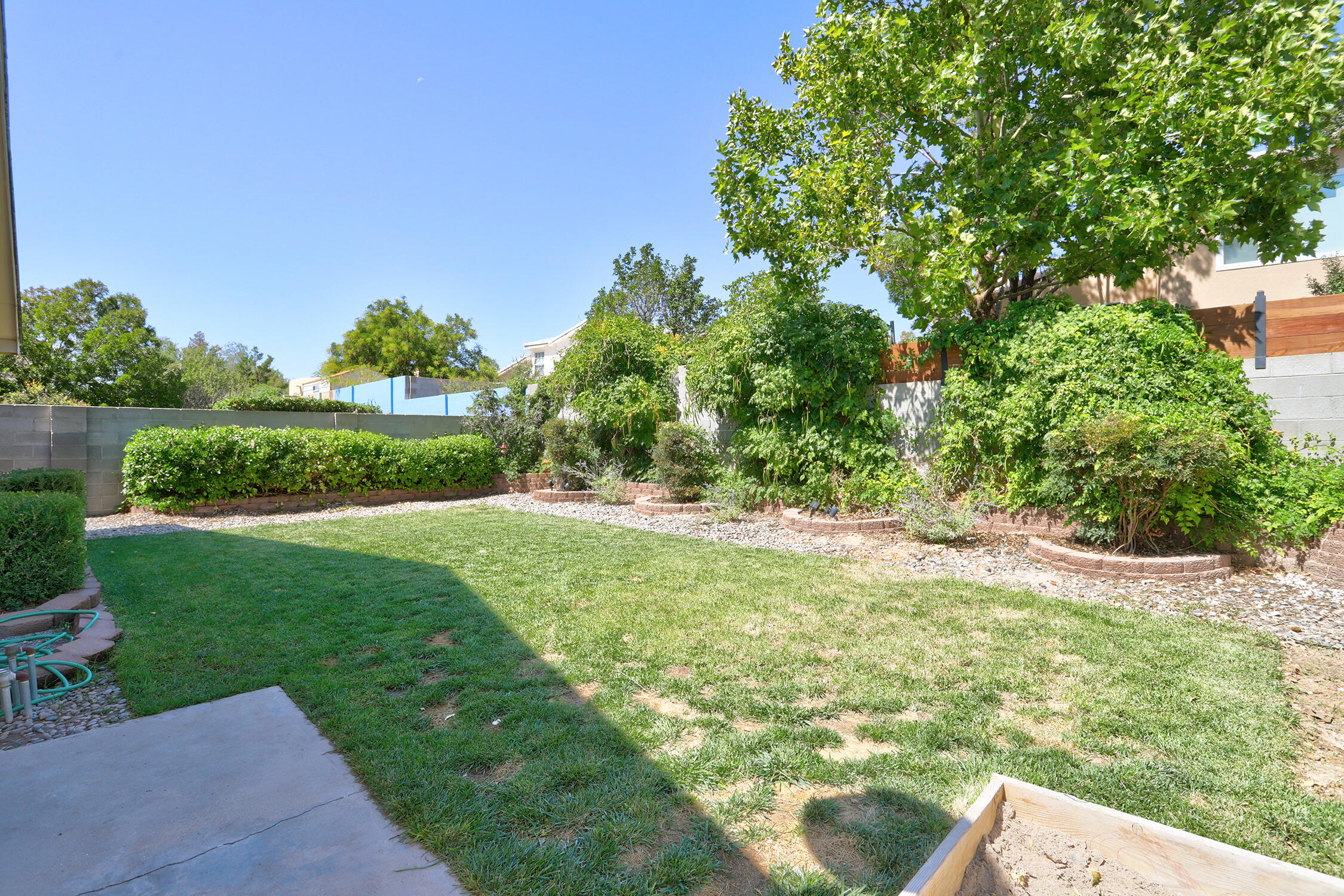 4533 Aguila Road SE