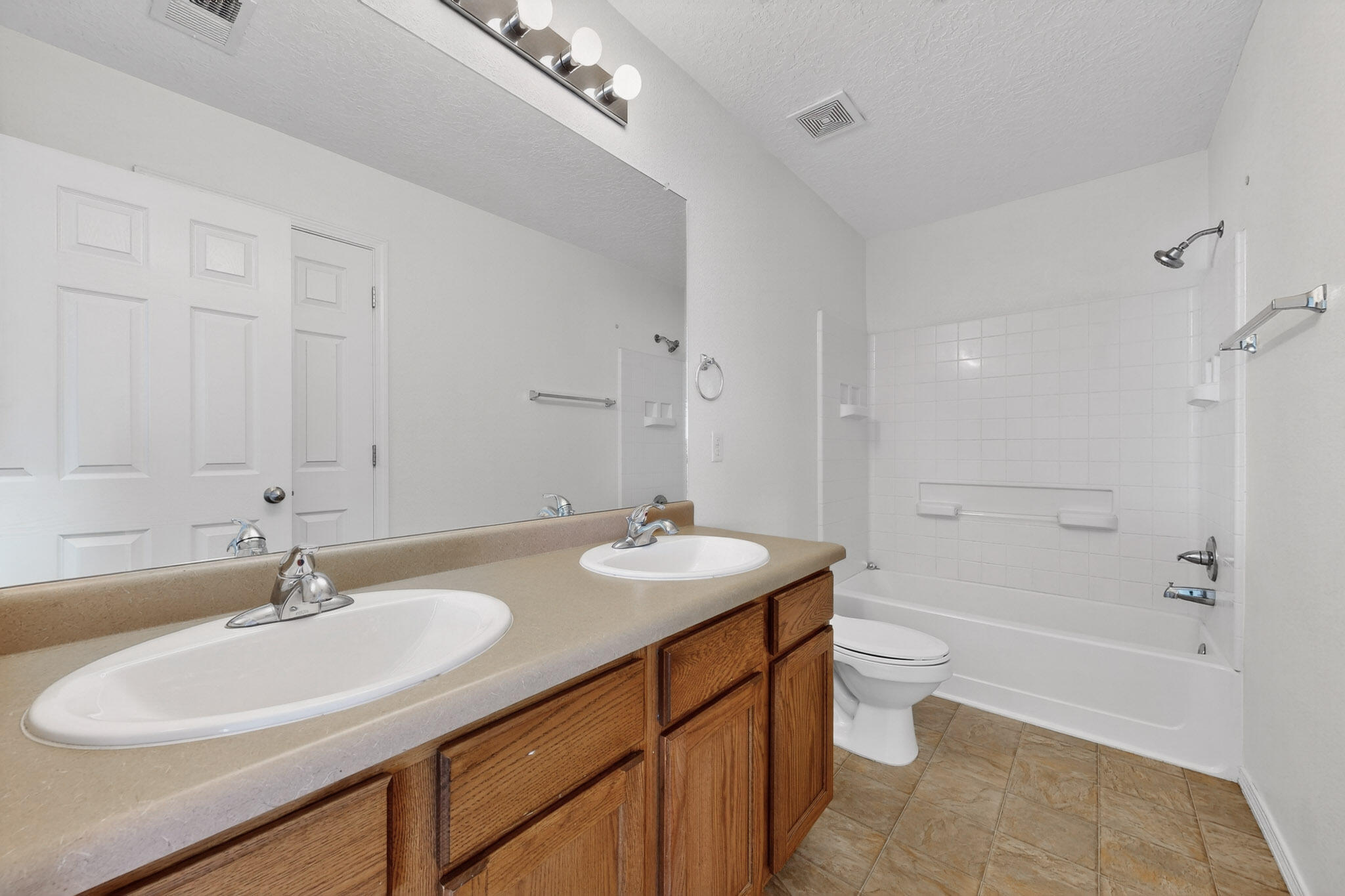 10224 CRISTALINO Road SW