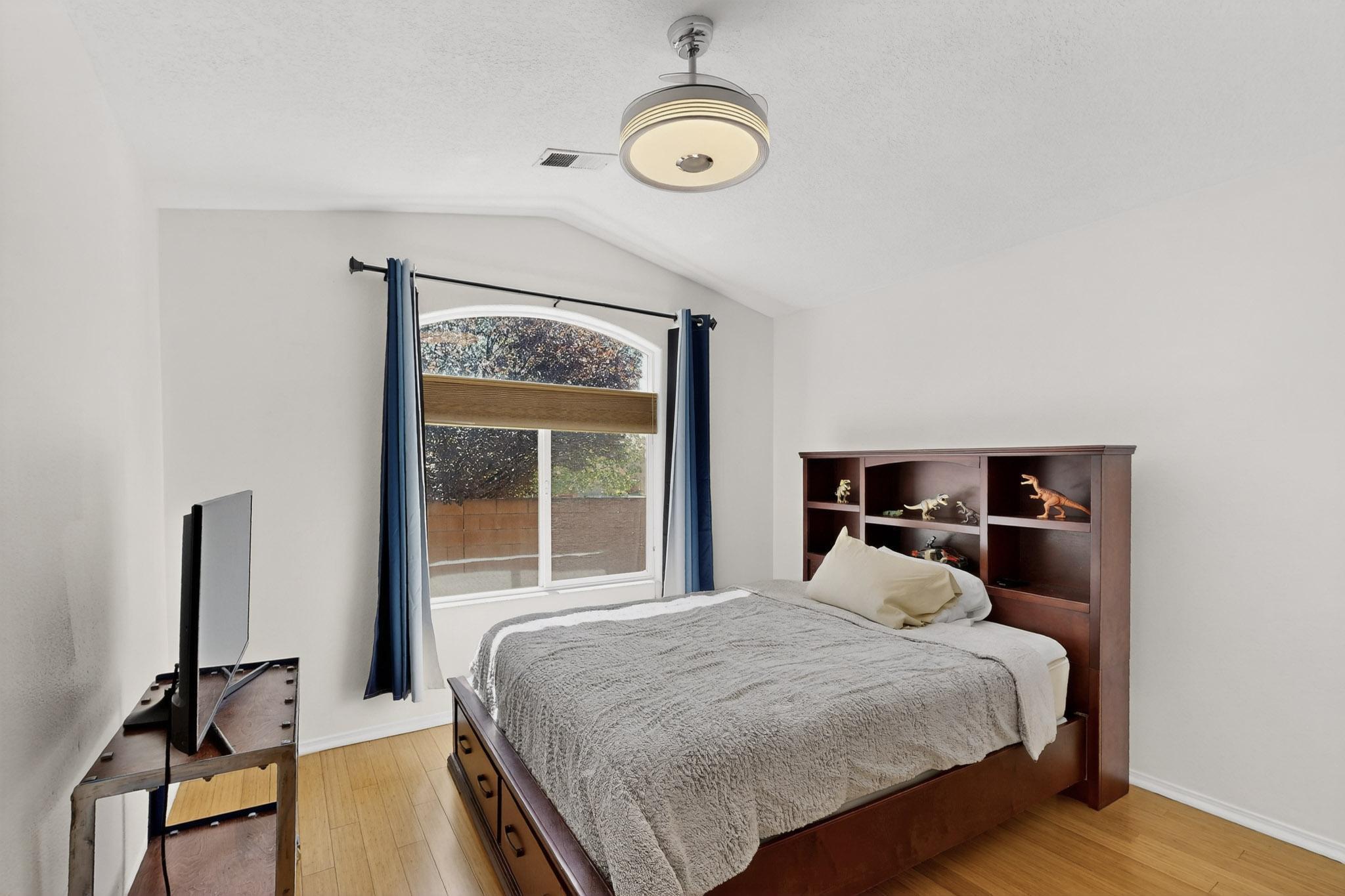 304 CALLE EVANGELINE