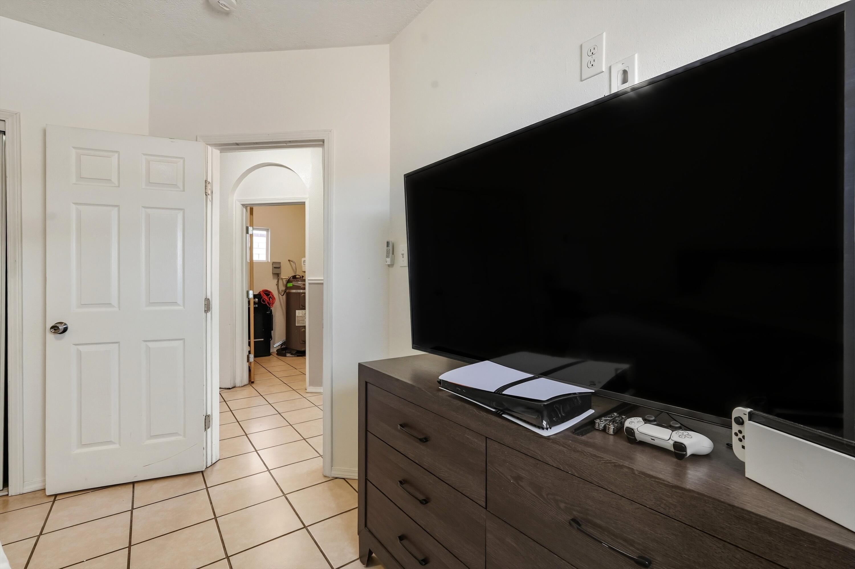 6704 Johniece Drive SW