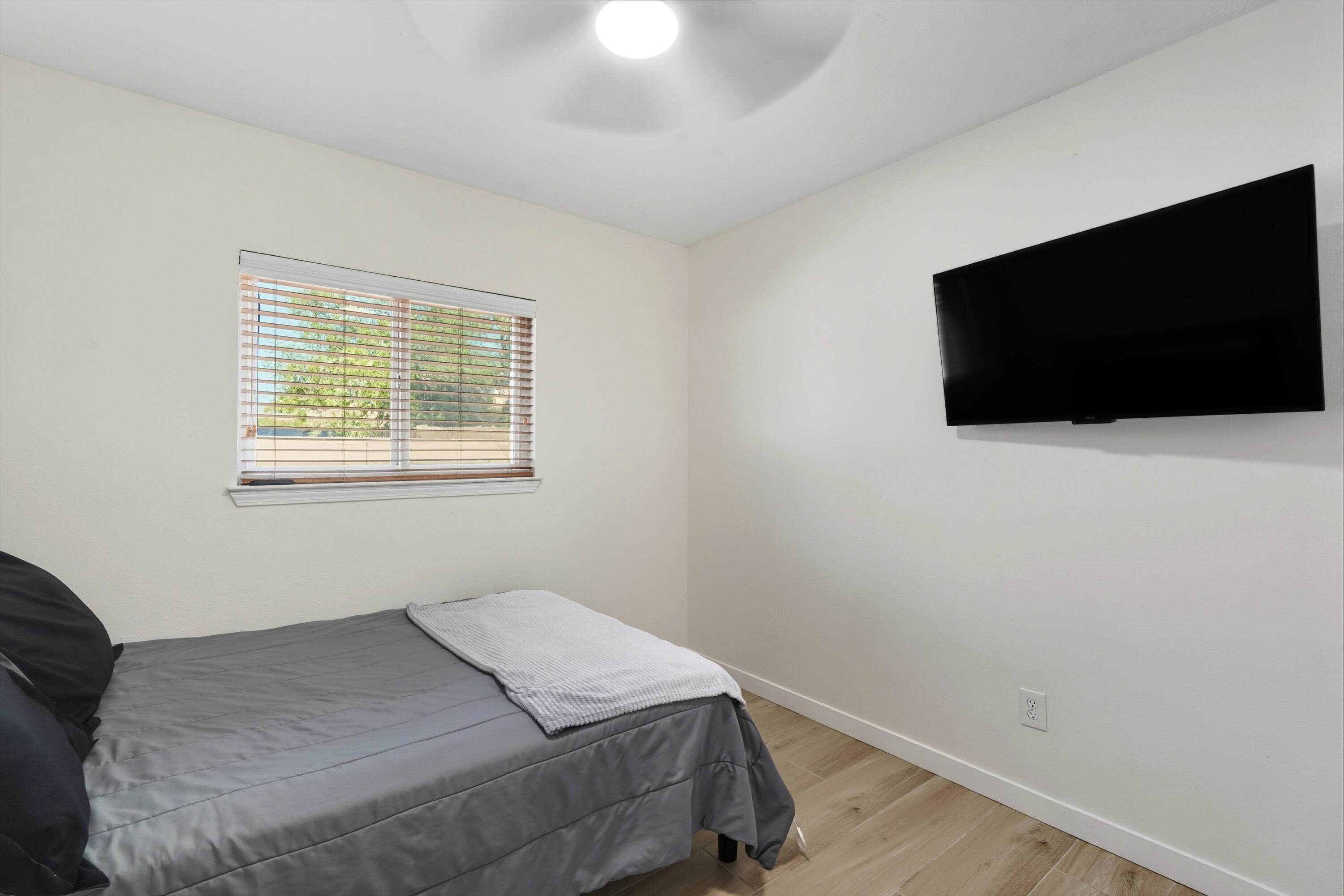 6704 Johniece Drive SW