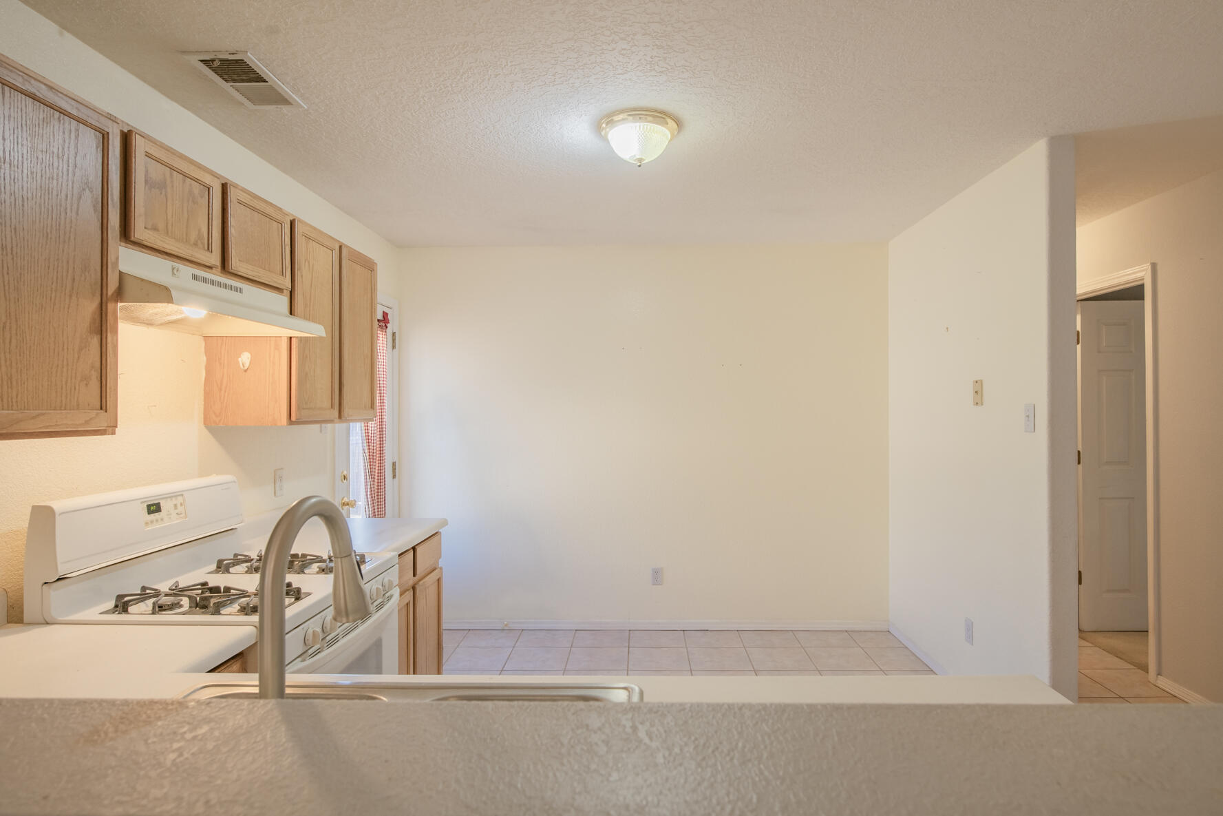 416 1ST Street SW