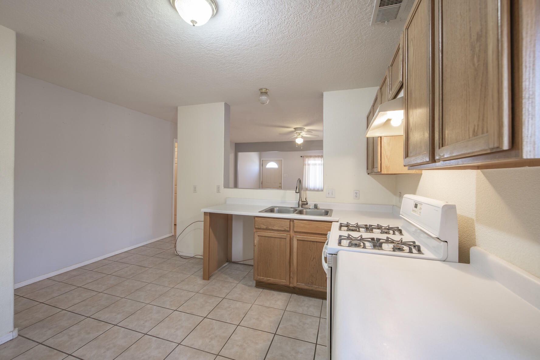 416 1ST Street SW