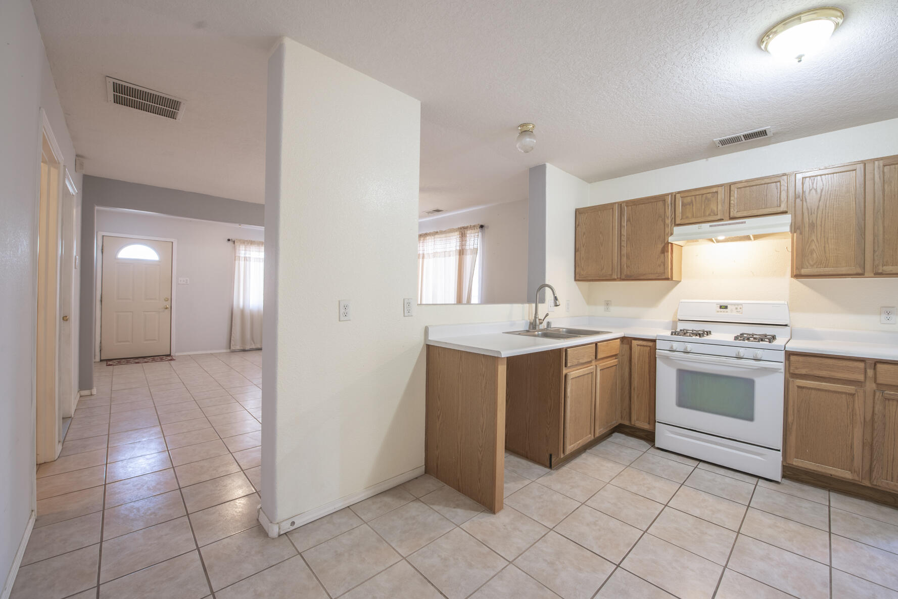 416 1ST Street SW
