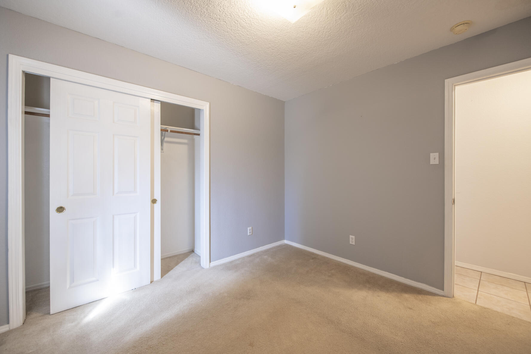 416 1ST Street SW