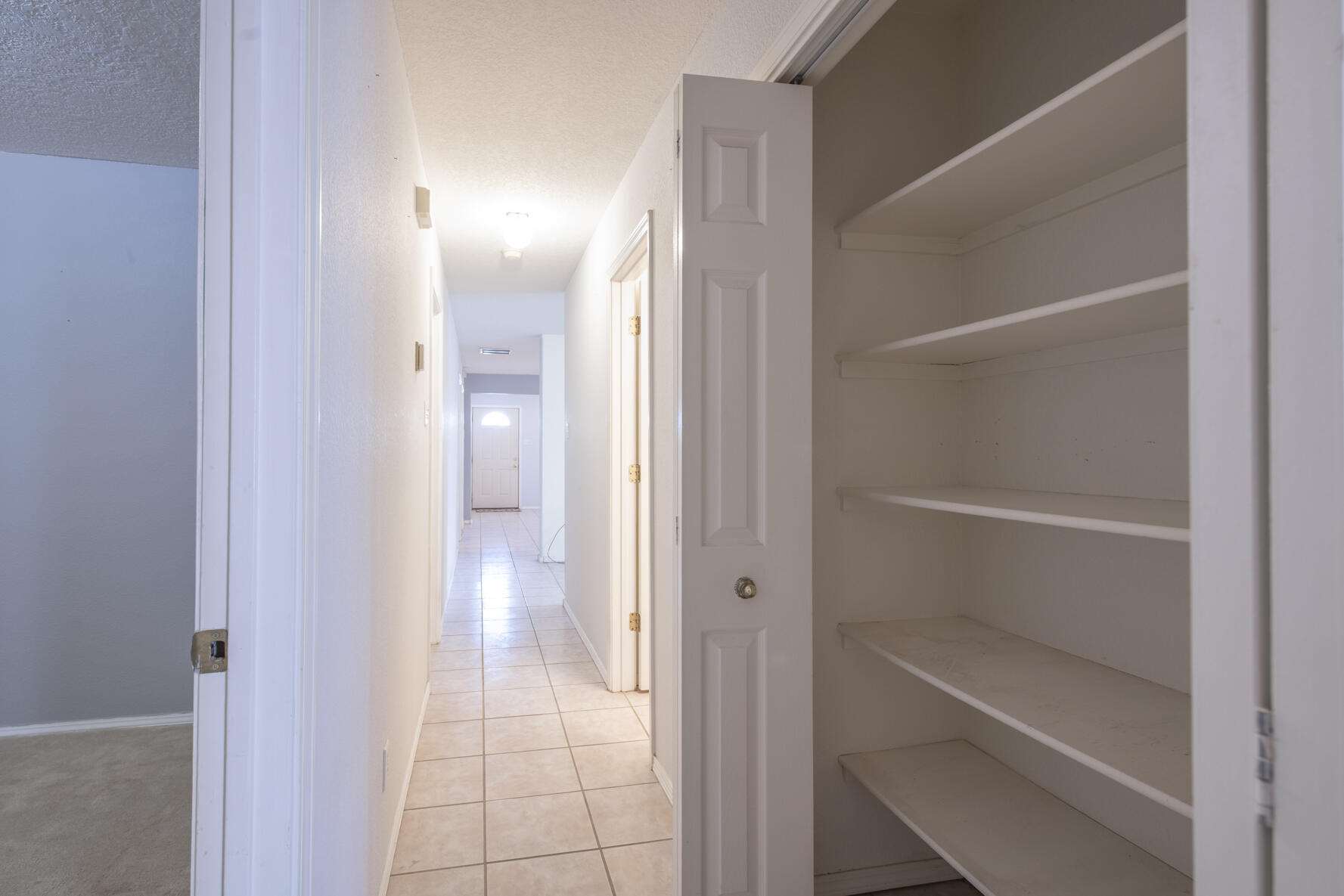 416 1ST Street SW