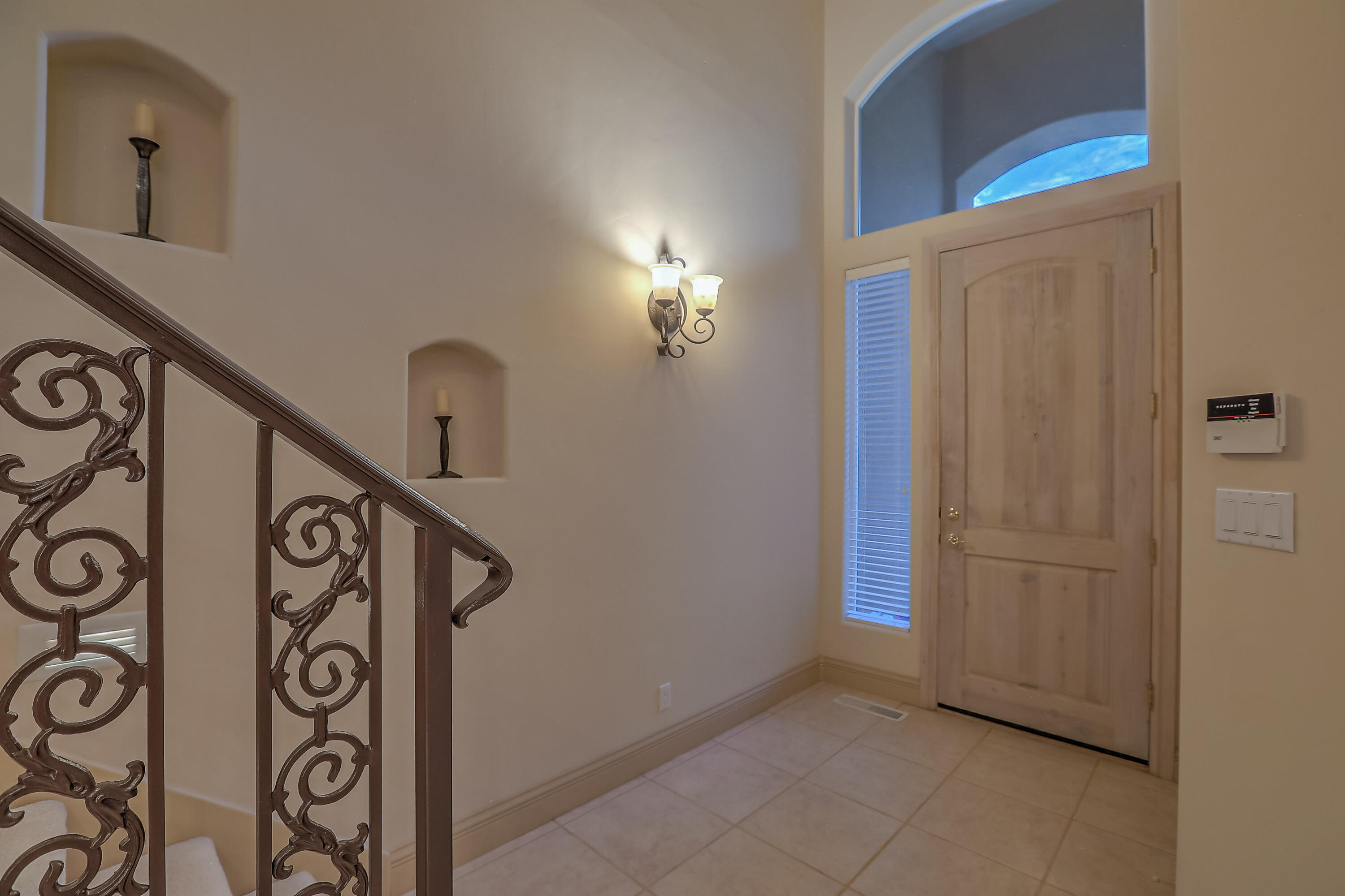 12612 DESERT MARIGOLD Lane NE