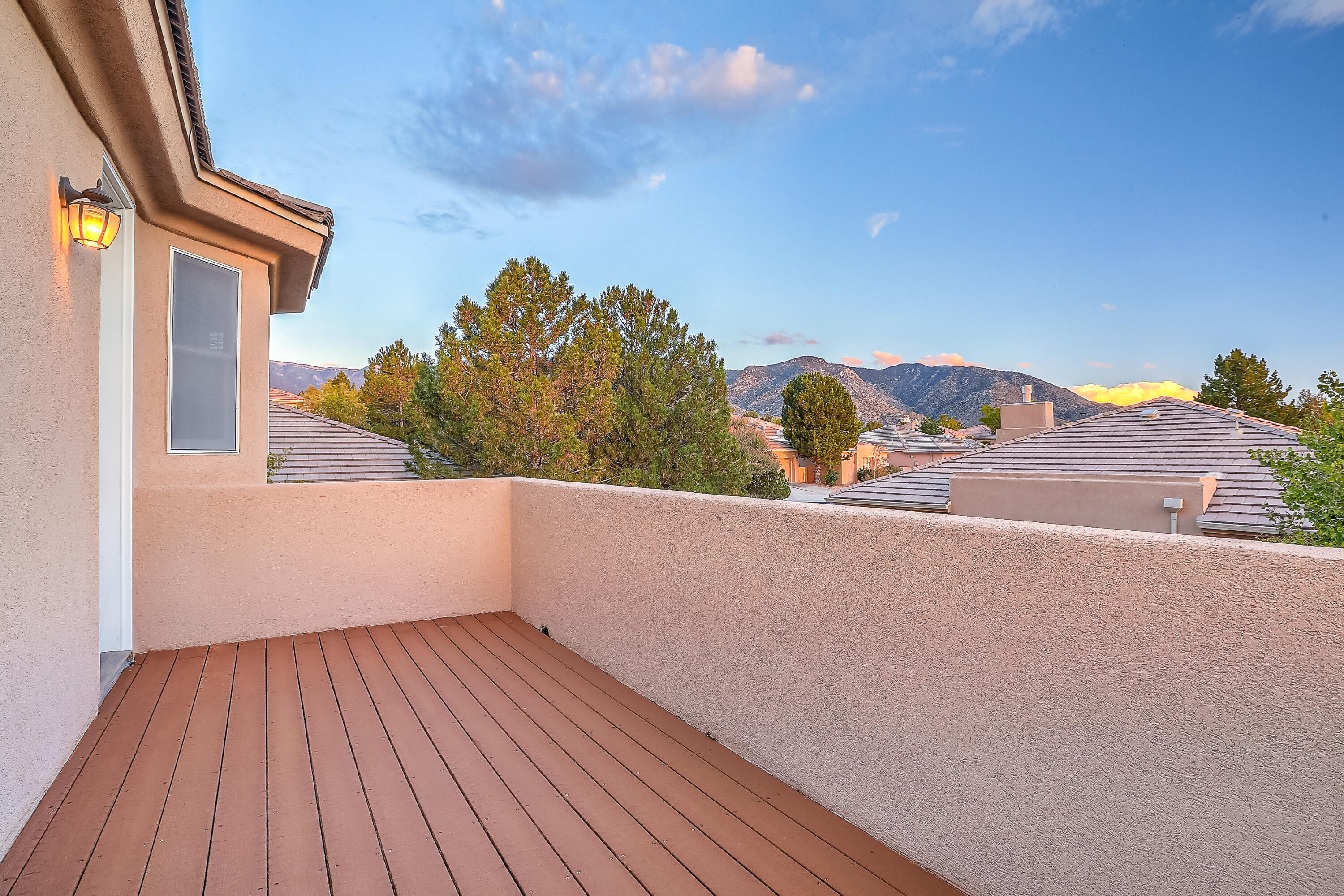 12612 DESERT MARIGOLD Lane NE