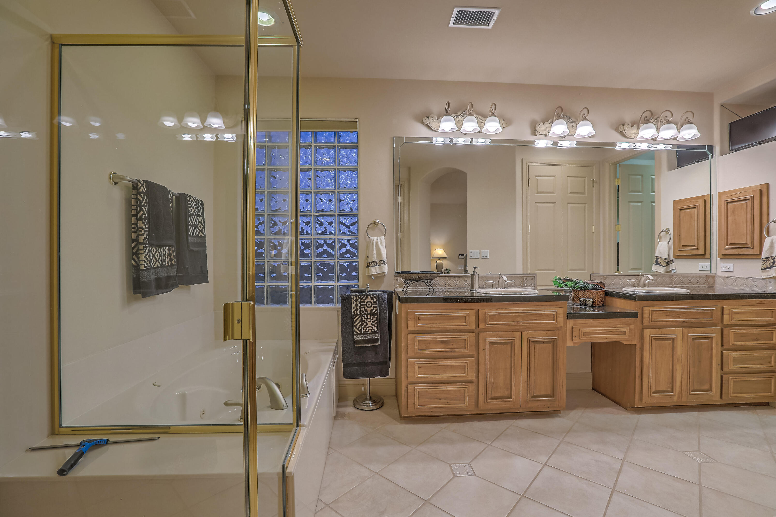 12612 DESERT MARIGOLD Lane NE