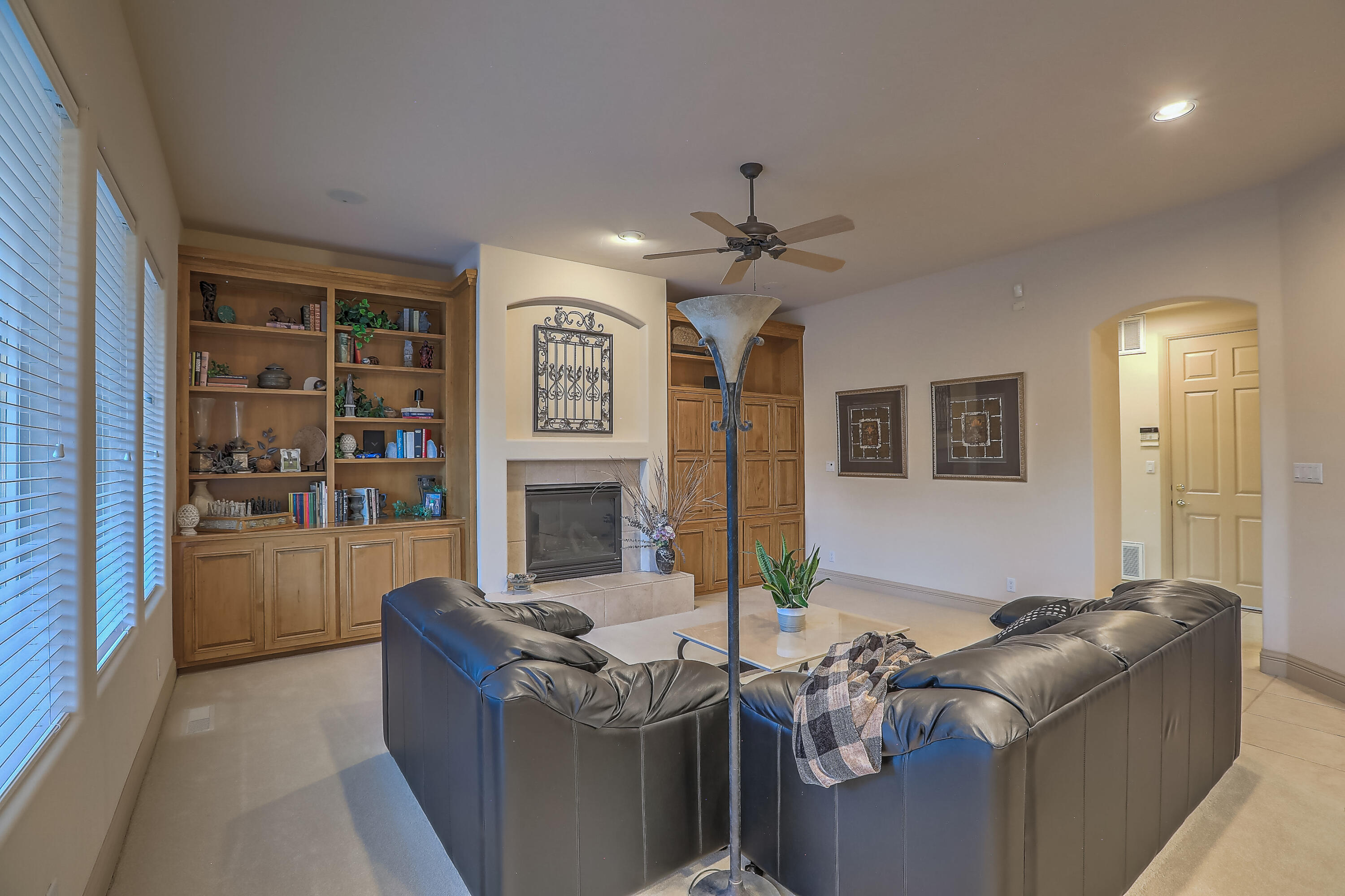 12612 DESERT MARIGOLD Lane NE