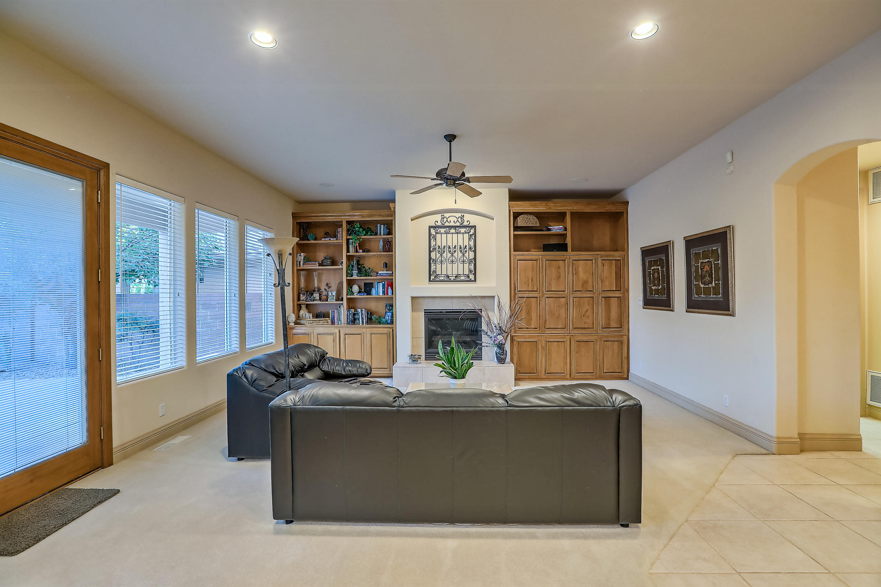 12612 DESERT MARIGOLD Lane NE