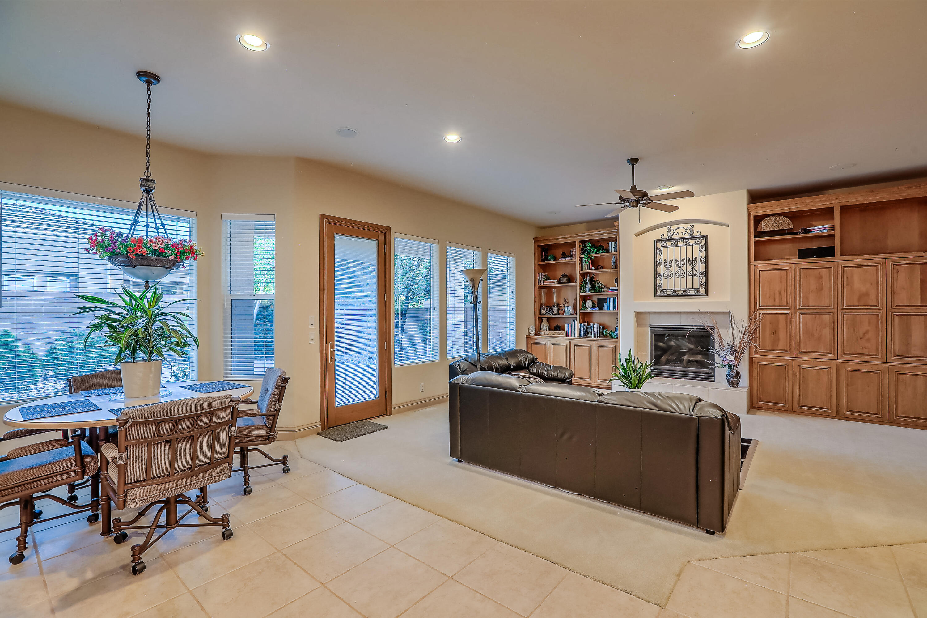 12612 DESERT MARIGOLD Lane NE