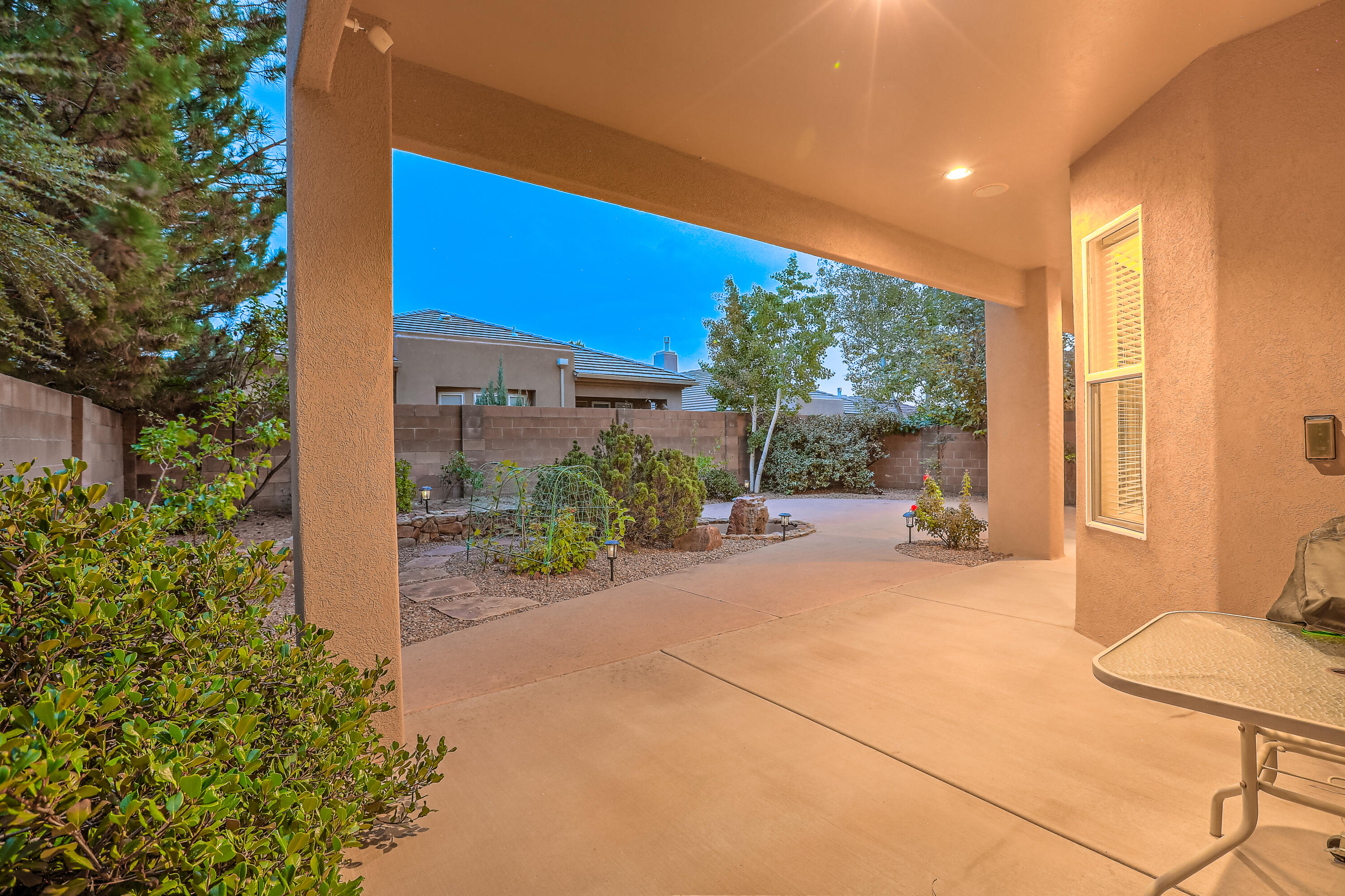 12612 DESERT MARIGOLD Lane NE