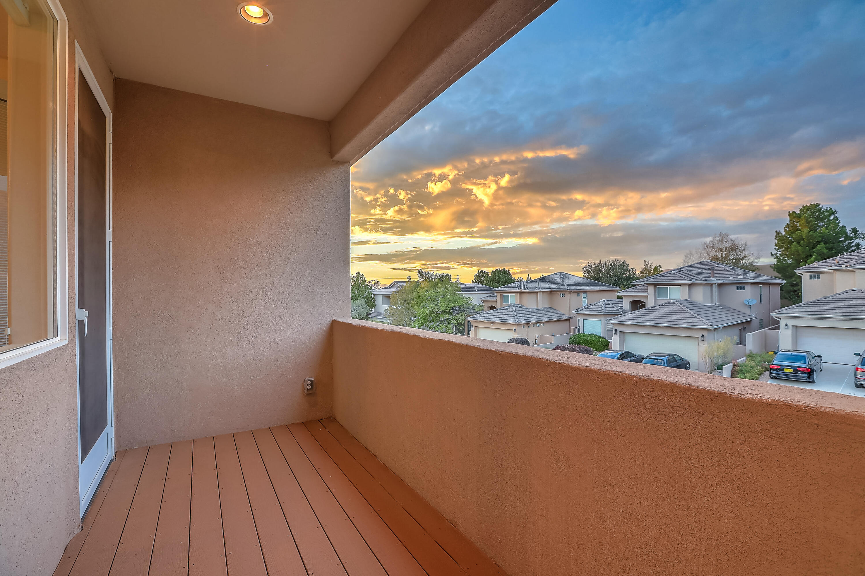 12612 DESERT MARIGOLD Lane NE