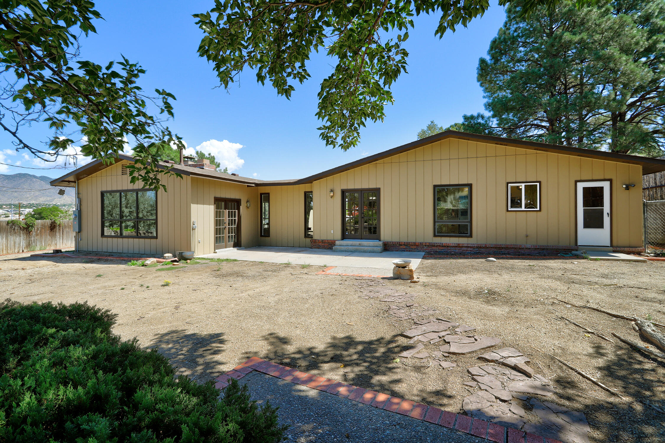 649 Running Water Circle SE