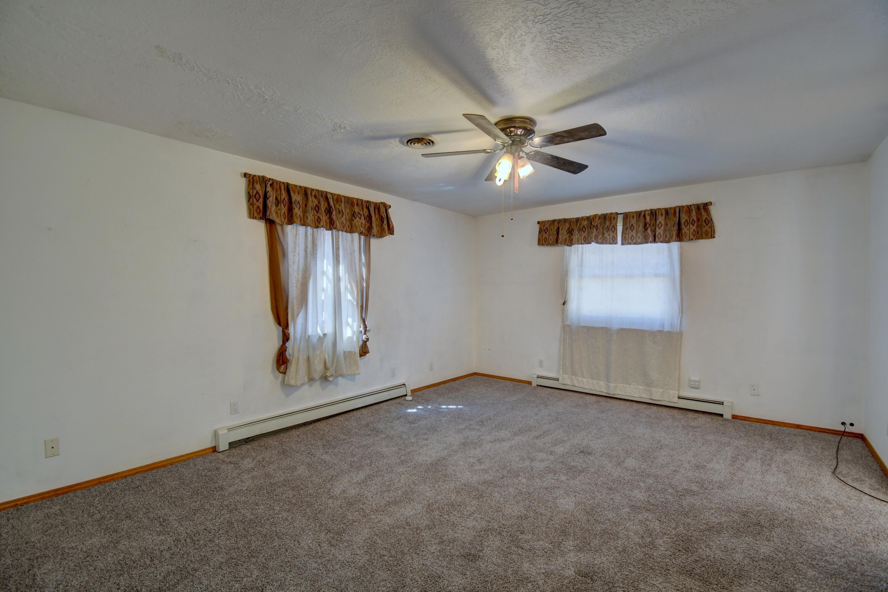 981 CANAL Boulevard SW