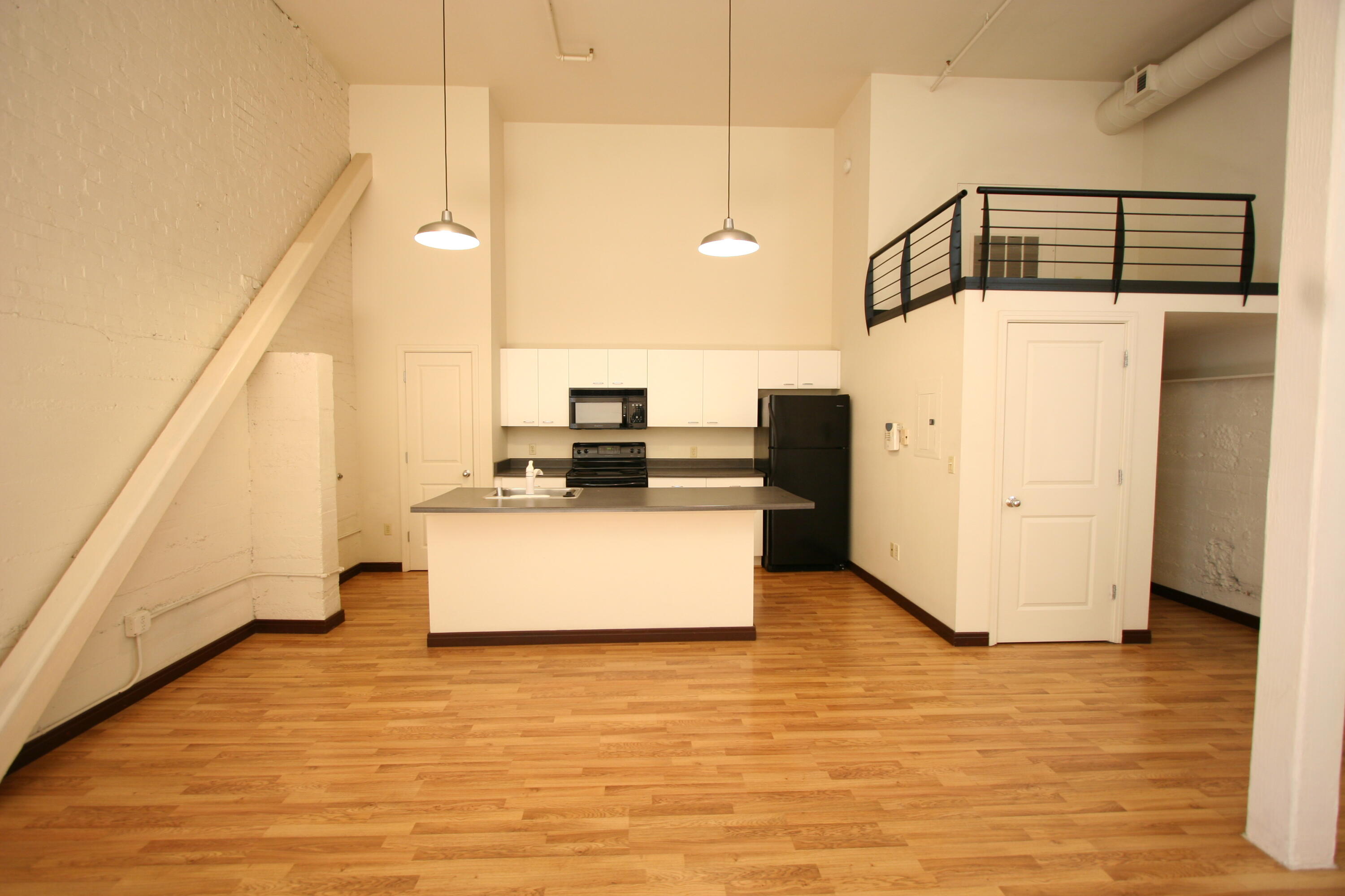 301 CENTRAL Avenue NE 105
