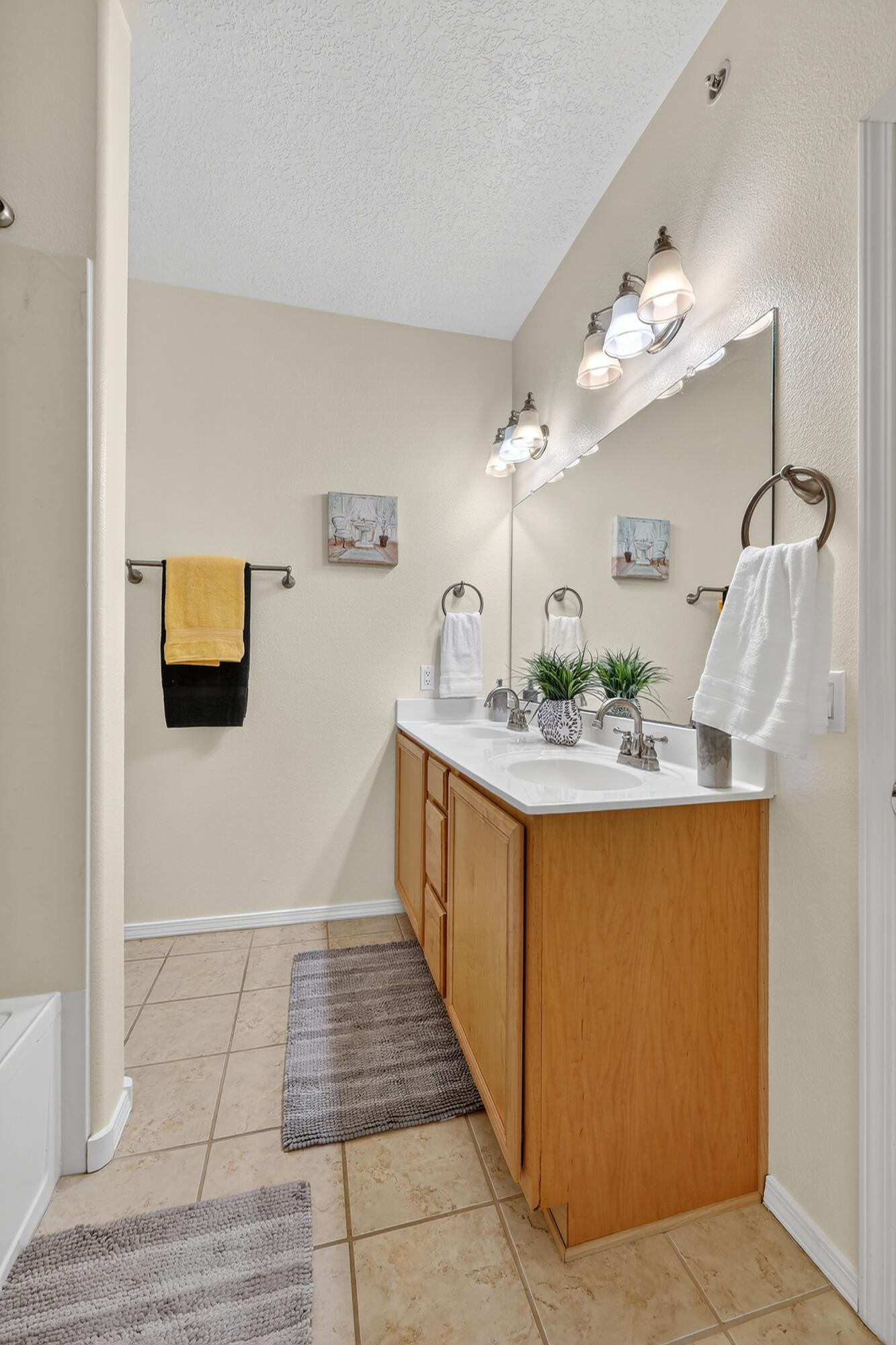 601 Menaul Boulevard NE 2106