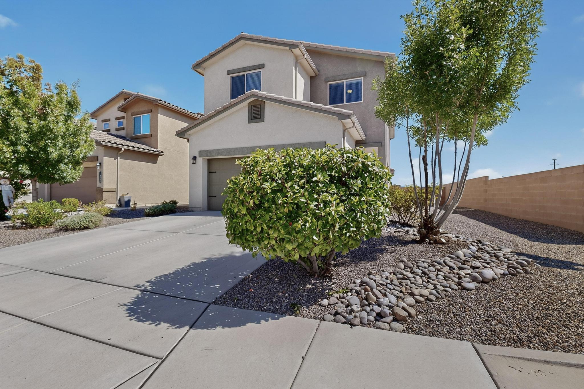 1920 SUMMER BREEZE Drive NW