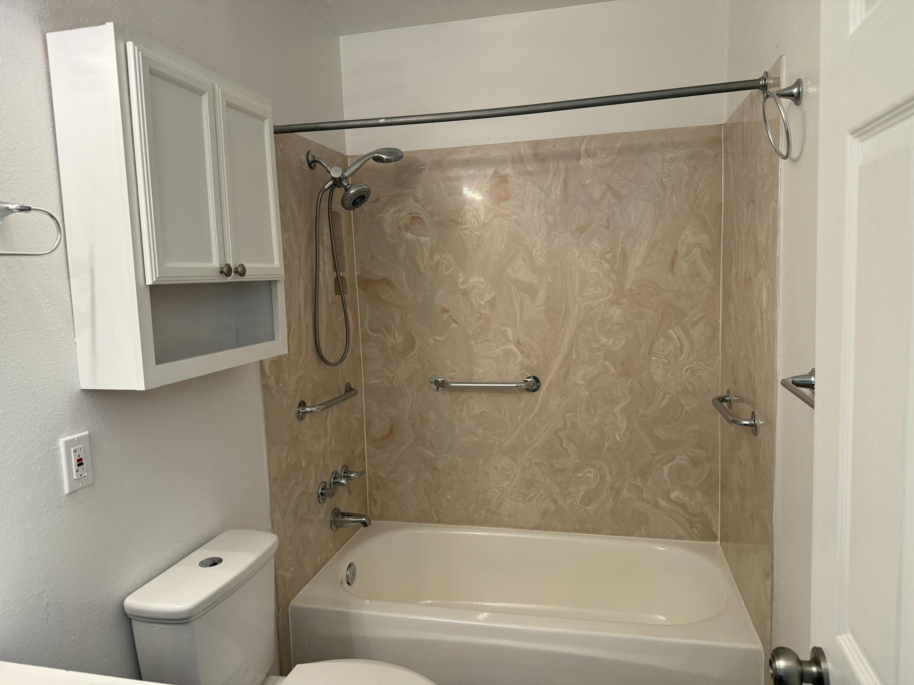 224 KATHRYN Avenue SE