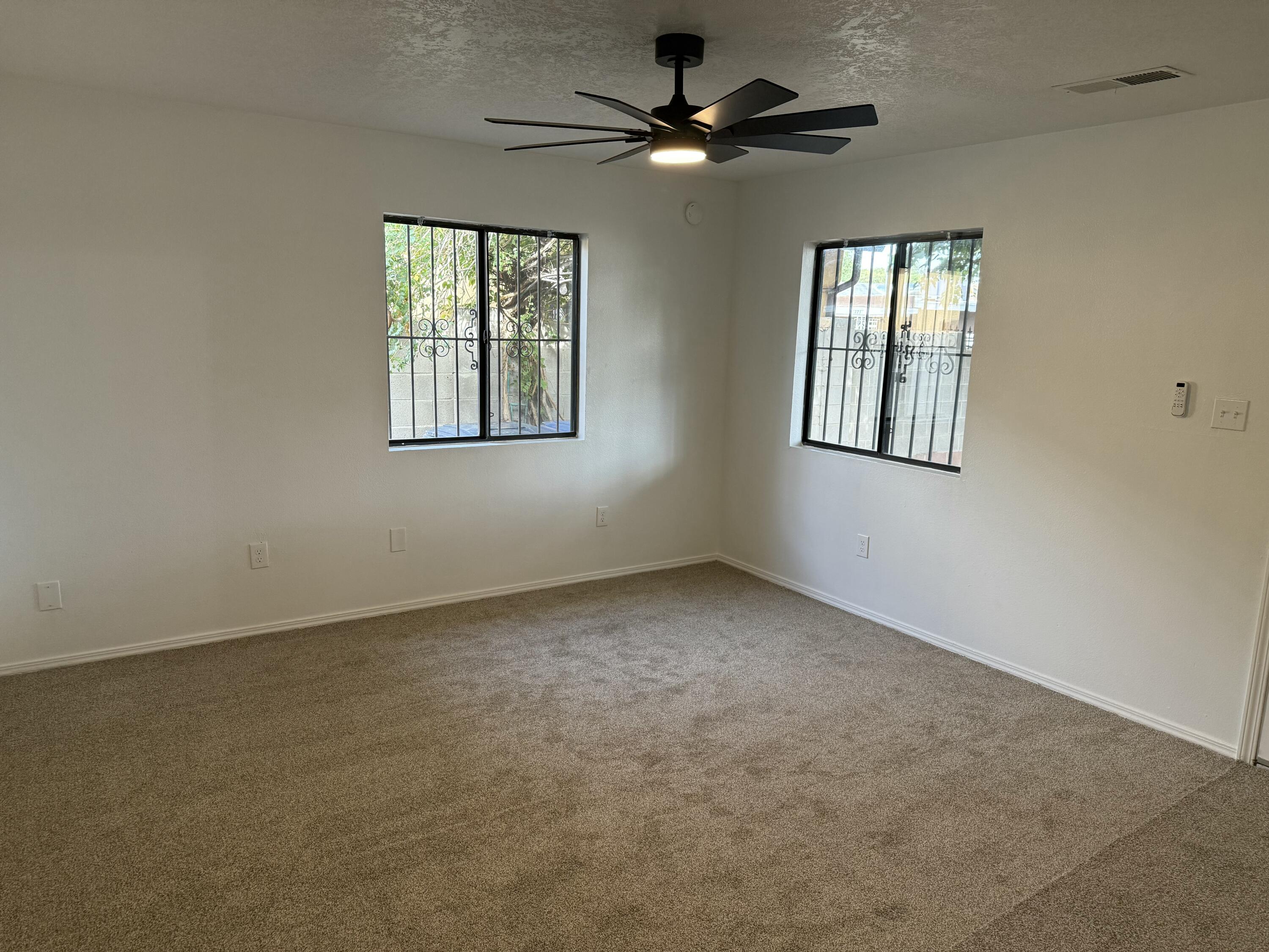 224 KATHRYN Avenue SE