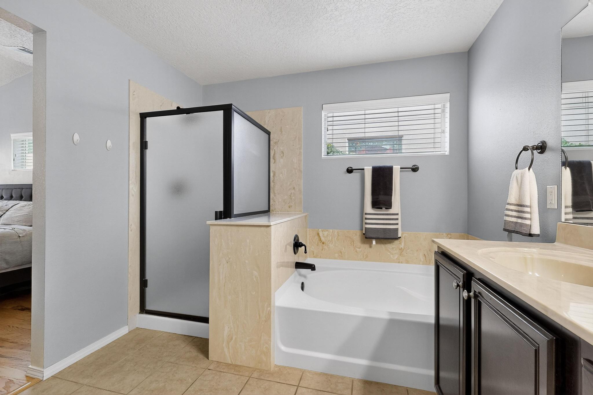 10923 SALTILLO Street NW