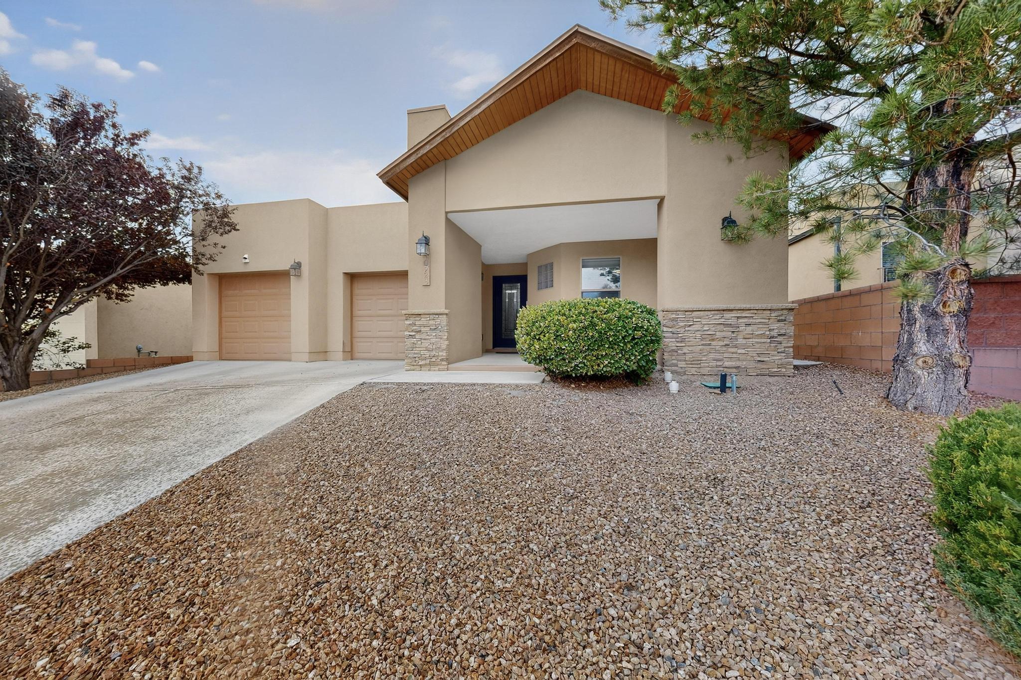 10923 SALTILLO Street NW