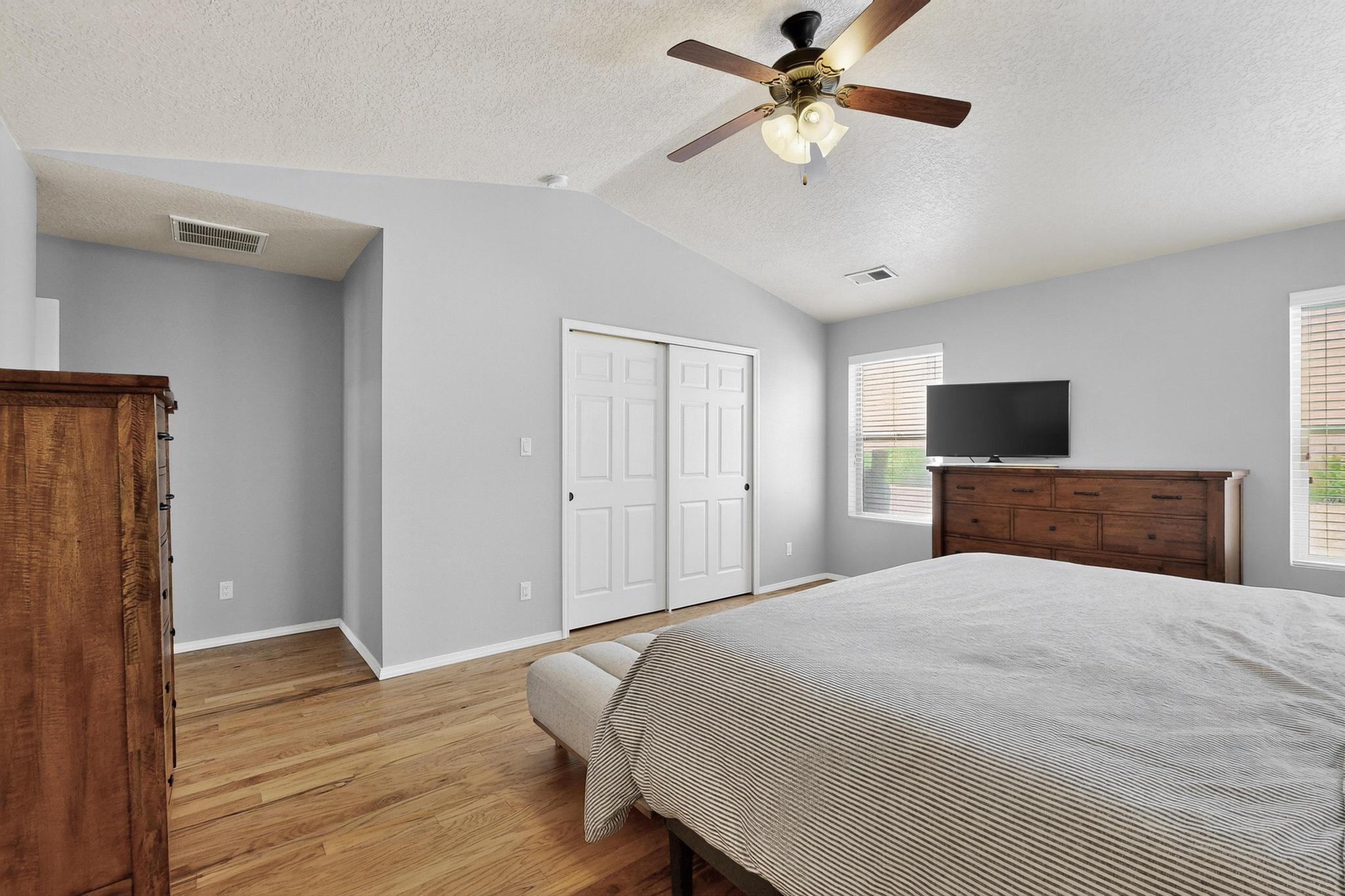 10923 SALTILLO Street NW