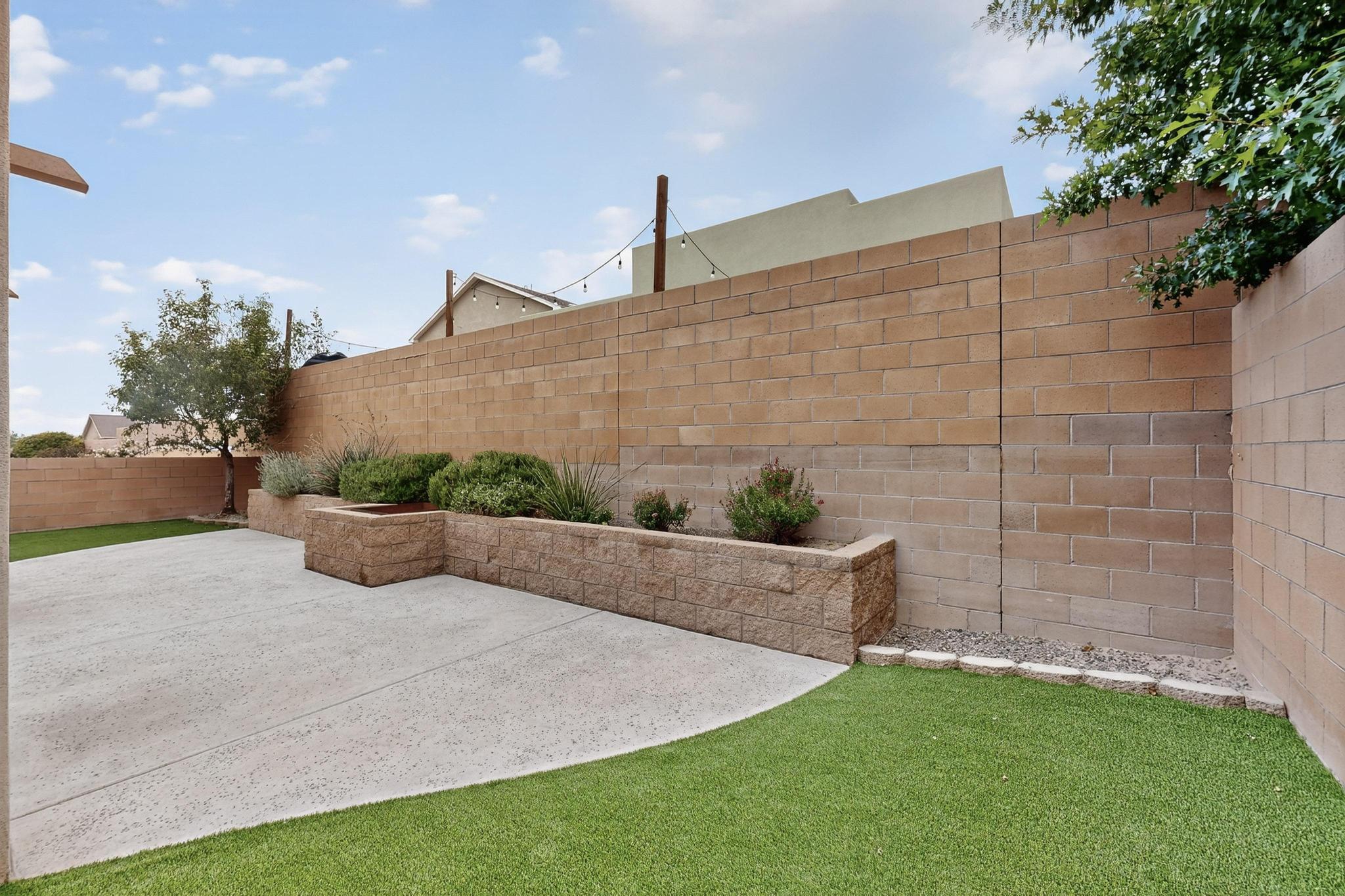 10923 SALTILLO Street NW