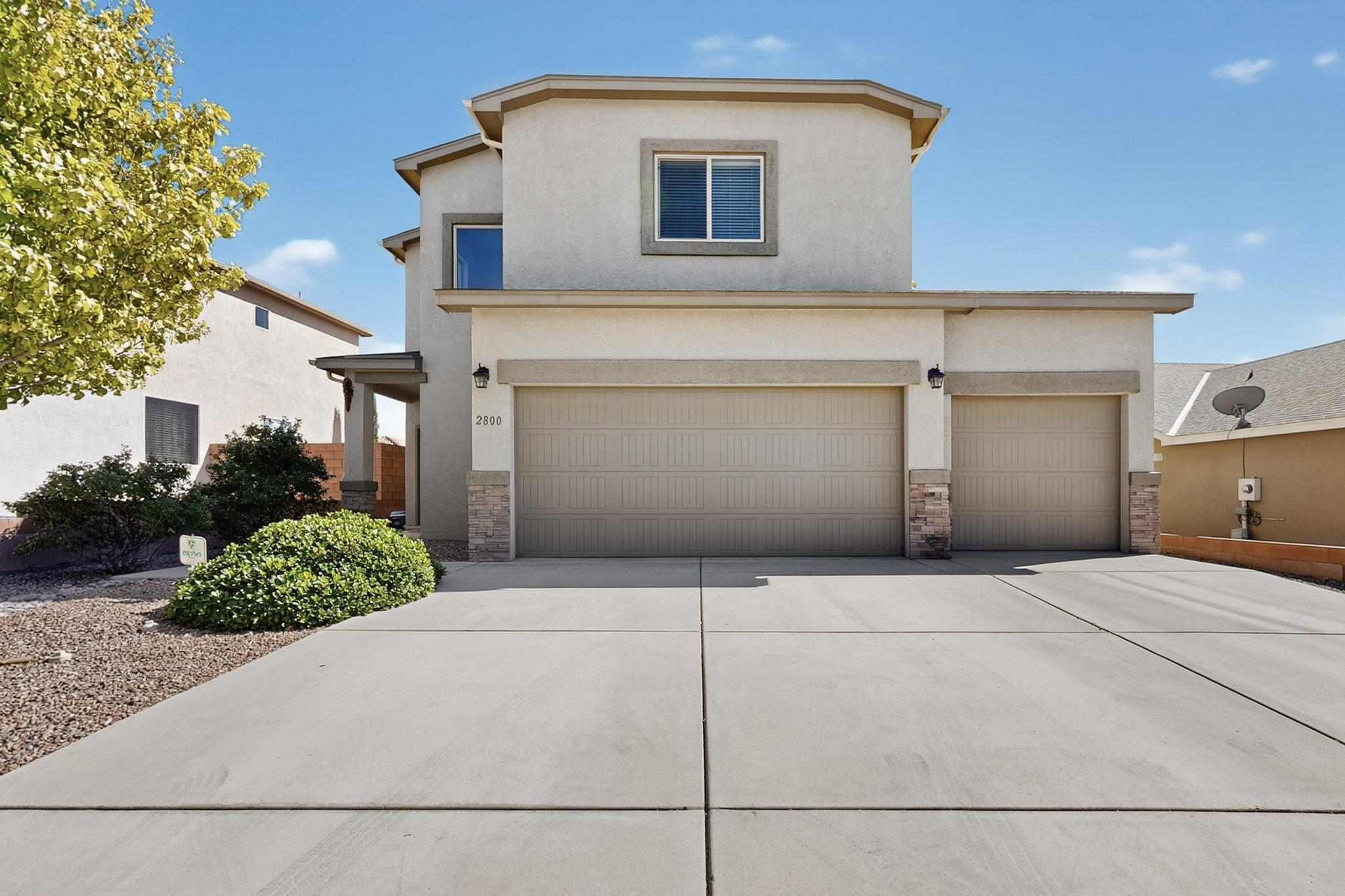 2800 CAMACHO Road SE