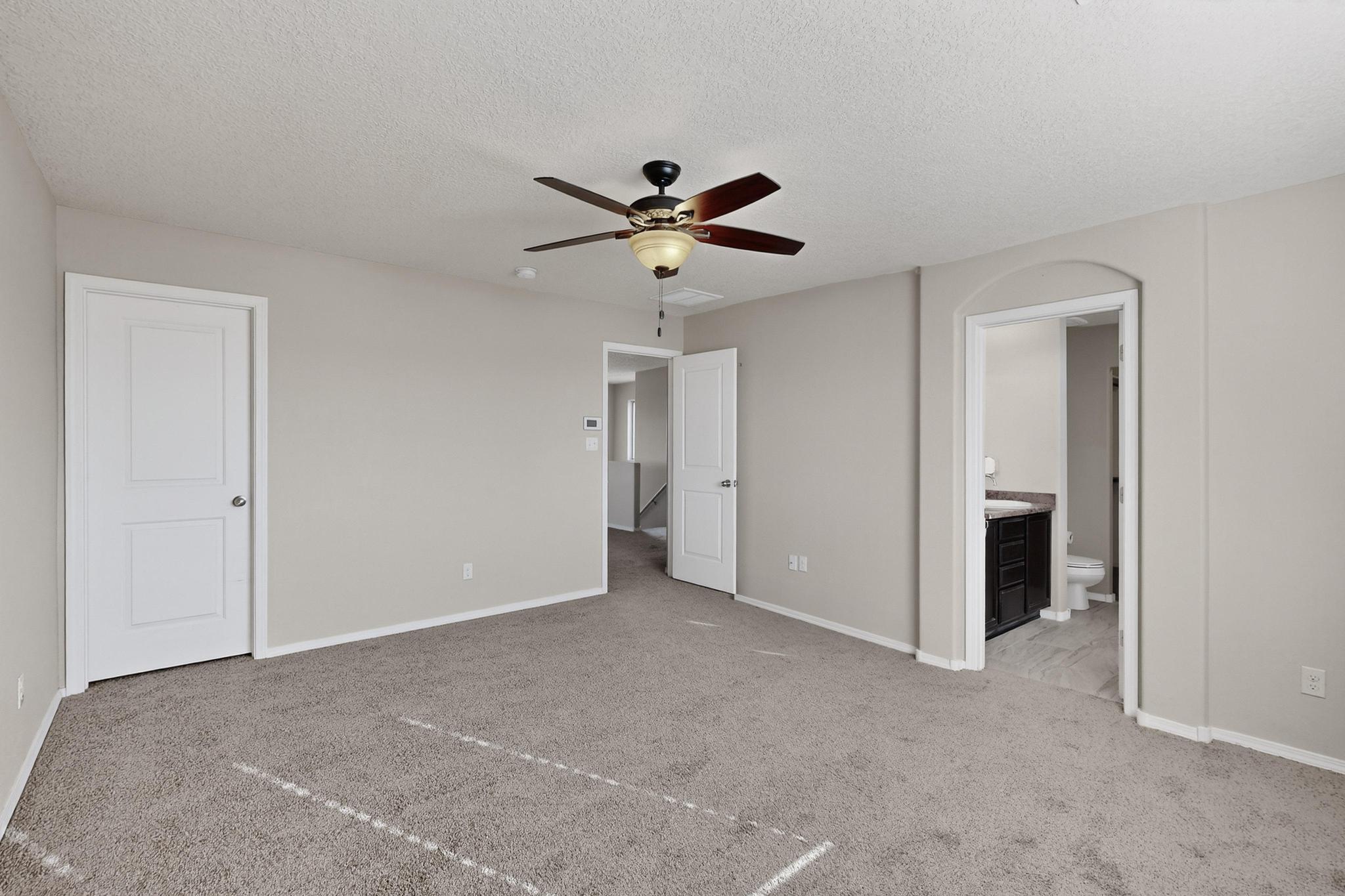 2800 CAMACHO Road SE