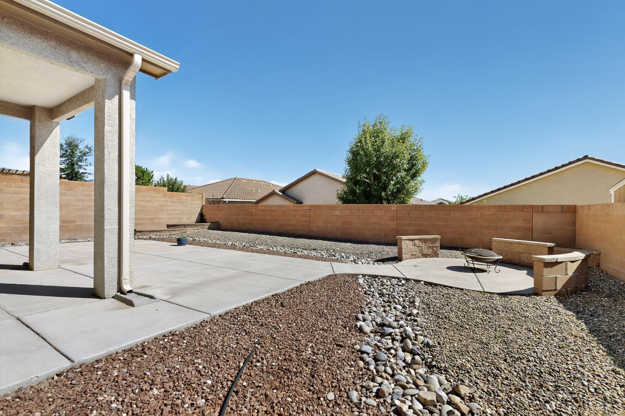 2800 CAMACHO Road SE