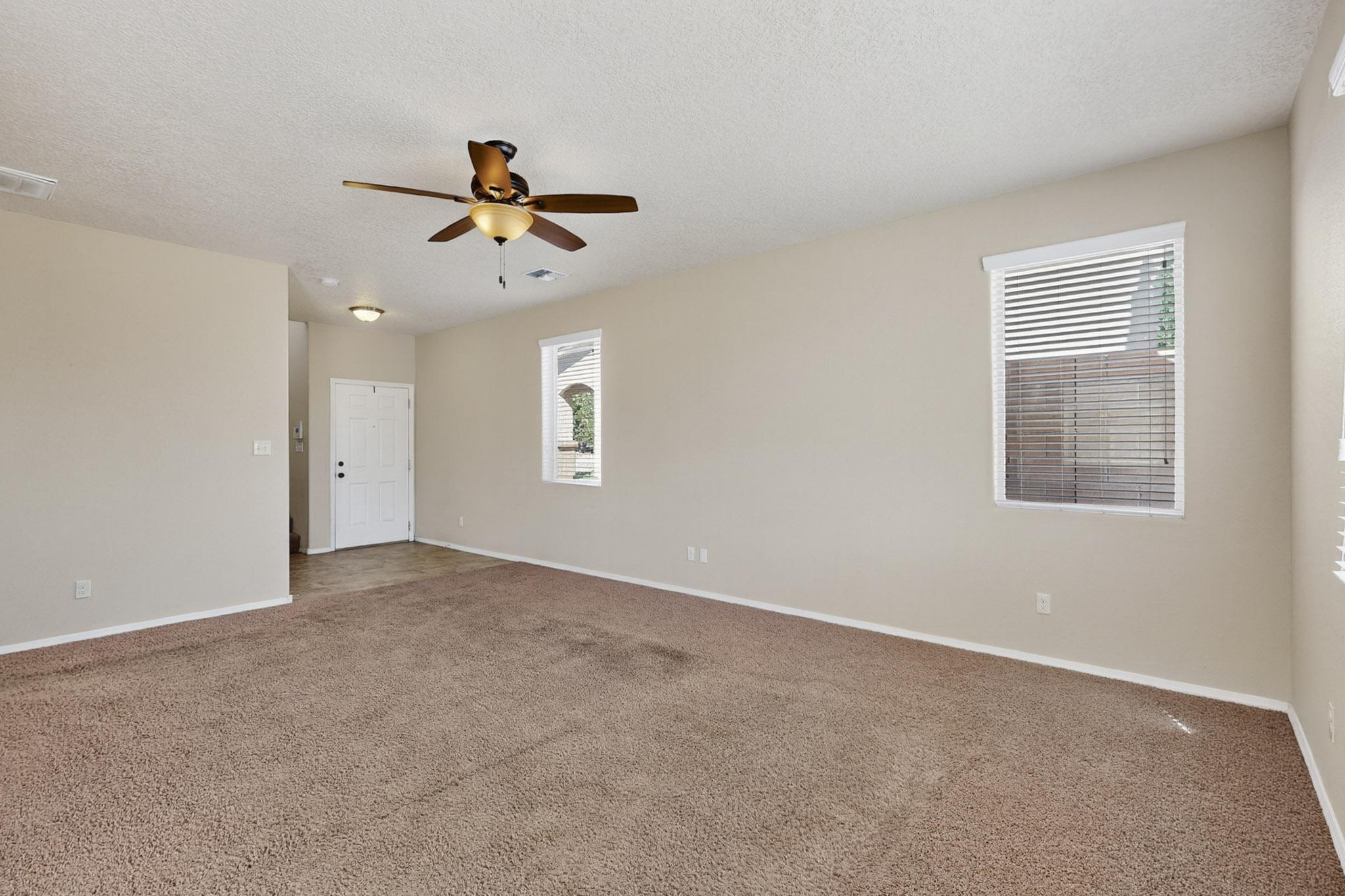 2800 CAMACHO Road SE