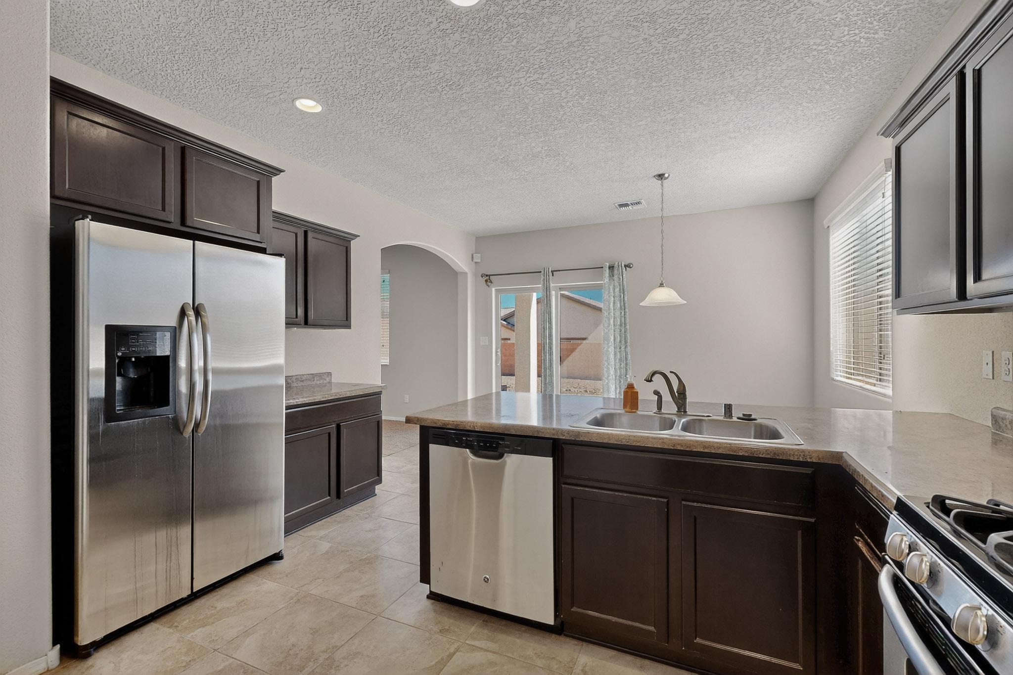 2800 CAMACHO Road SE