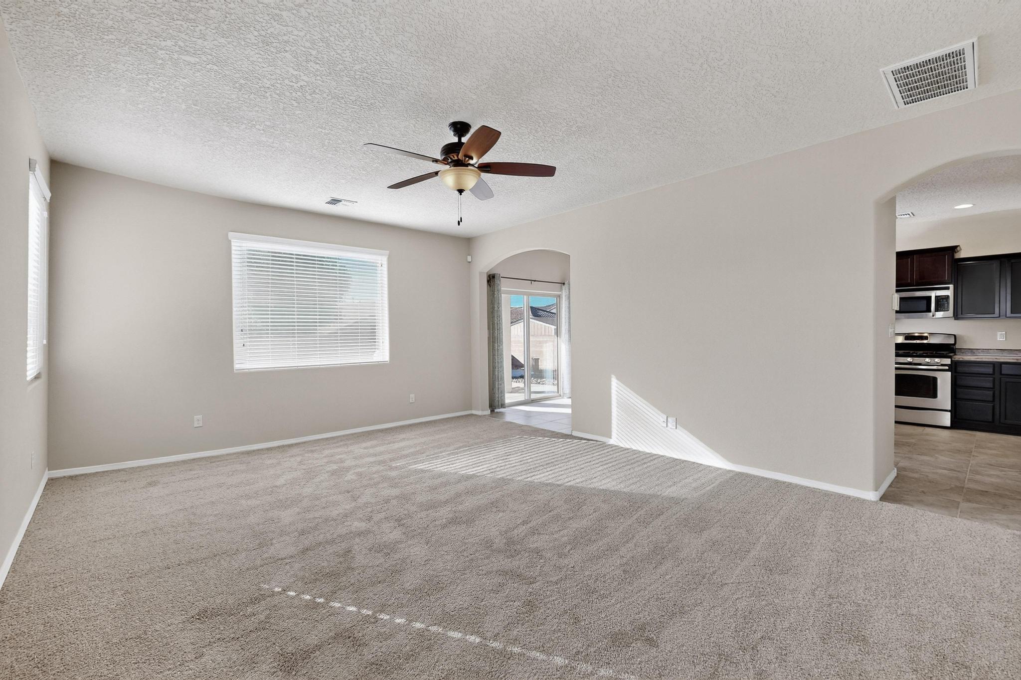 2800 CAMACHO Road SE