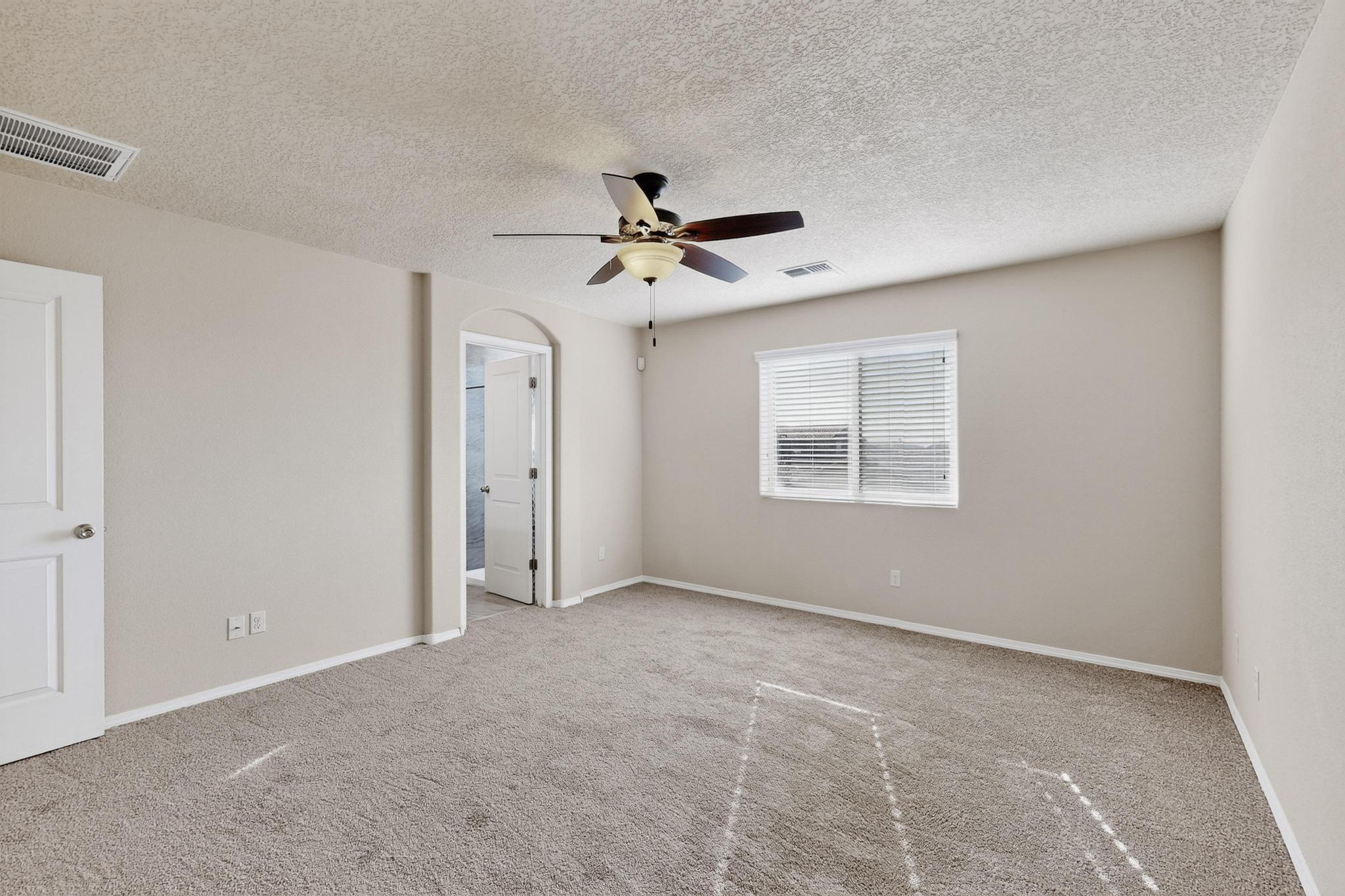 2800 CAMACHO Road SE