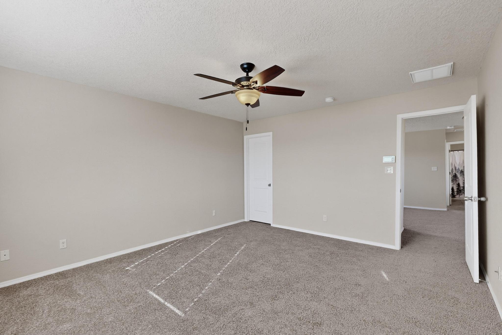 2800 CAMACHO Road SE