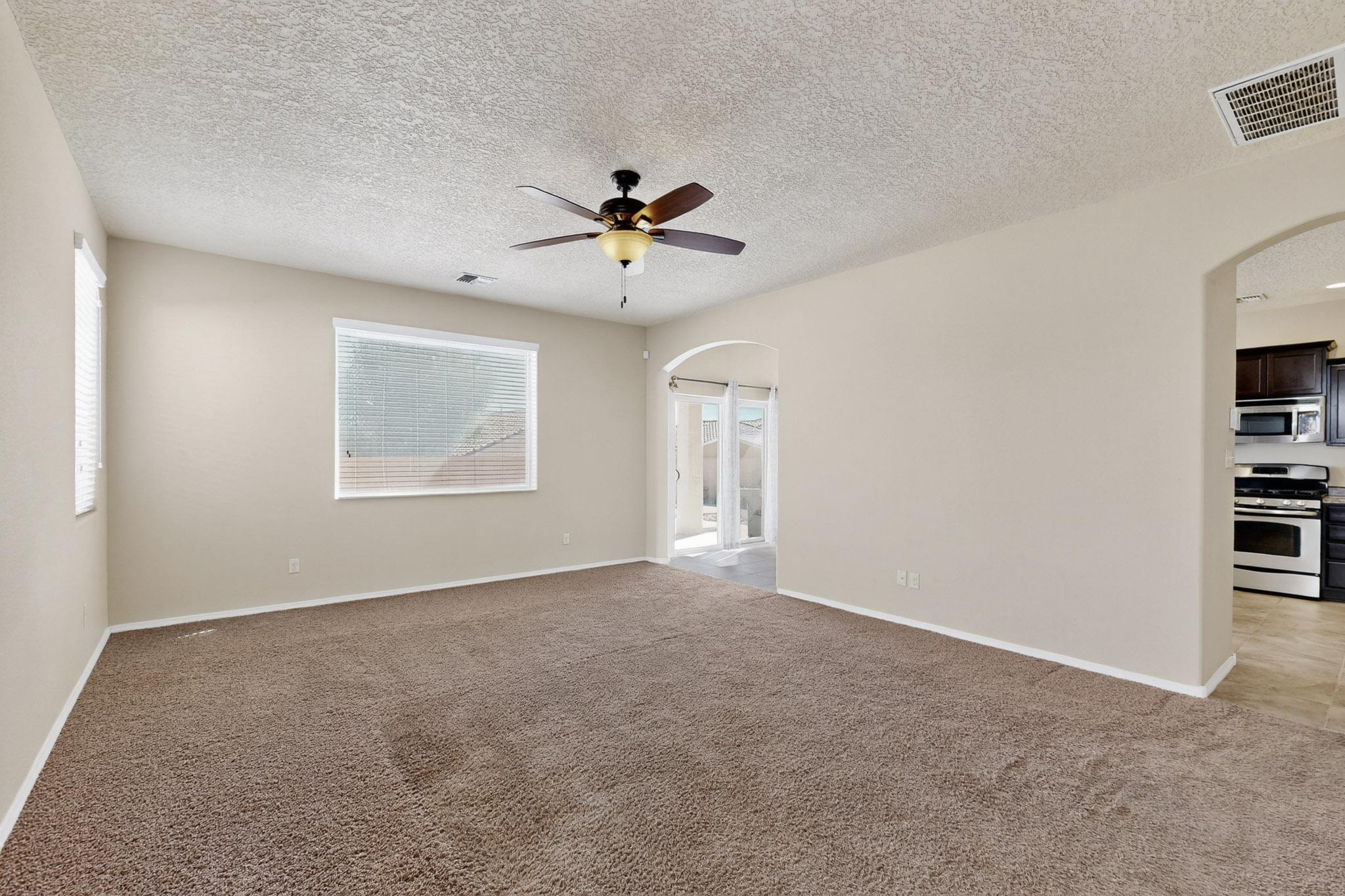 2800 CAMACHO Road SE