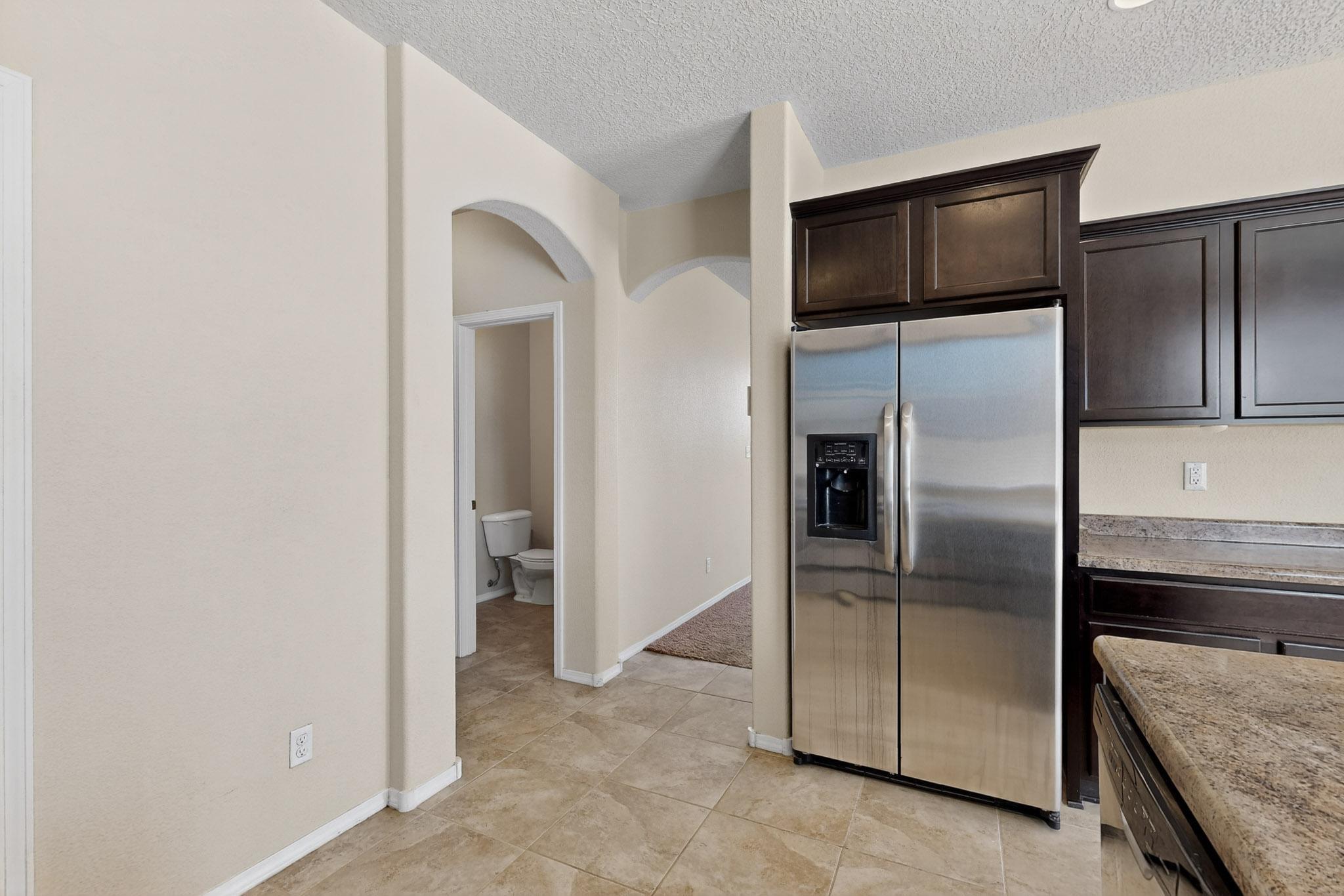 2800 CAMACHO Road SE