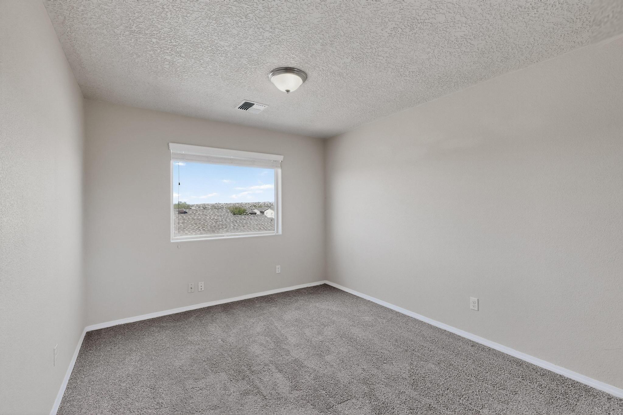 2800 CAMACHO Road SE