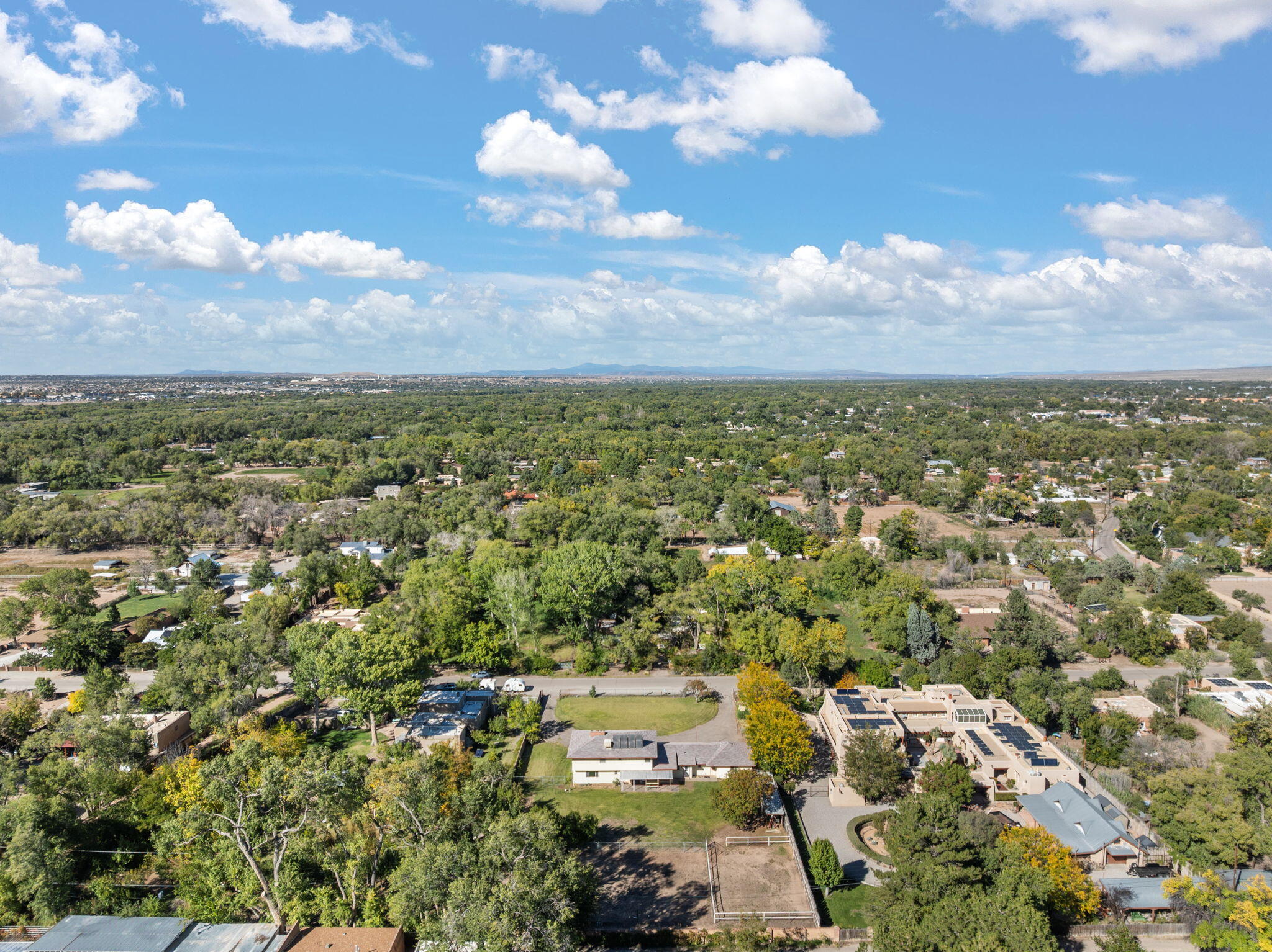 800 Pueblo Solano Road NW