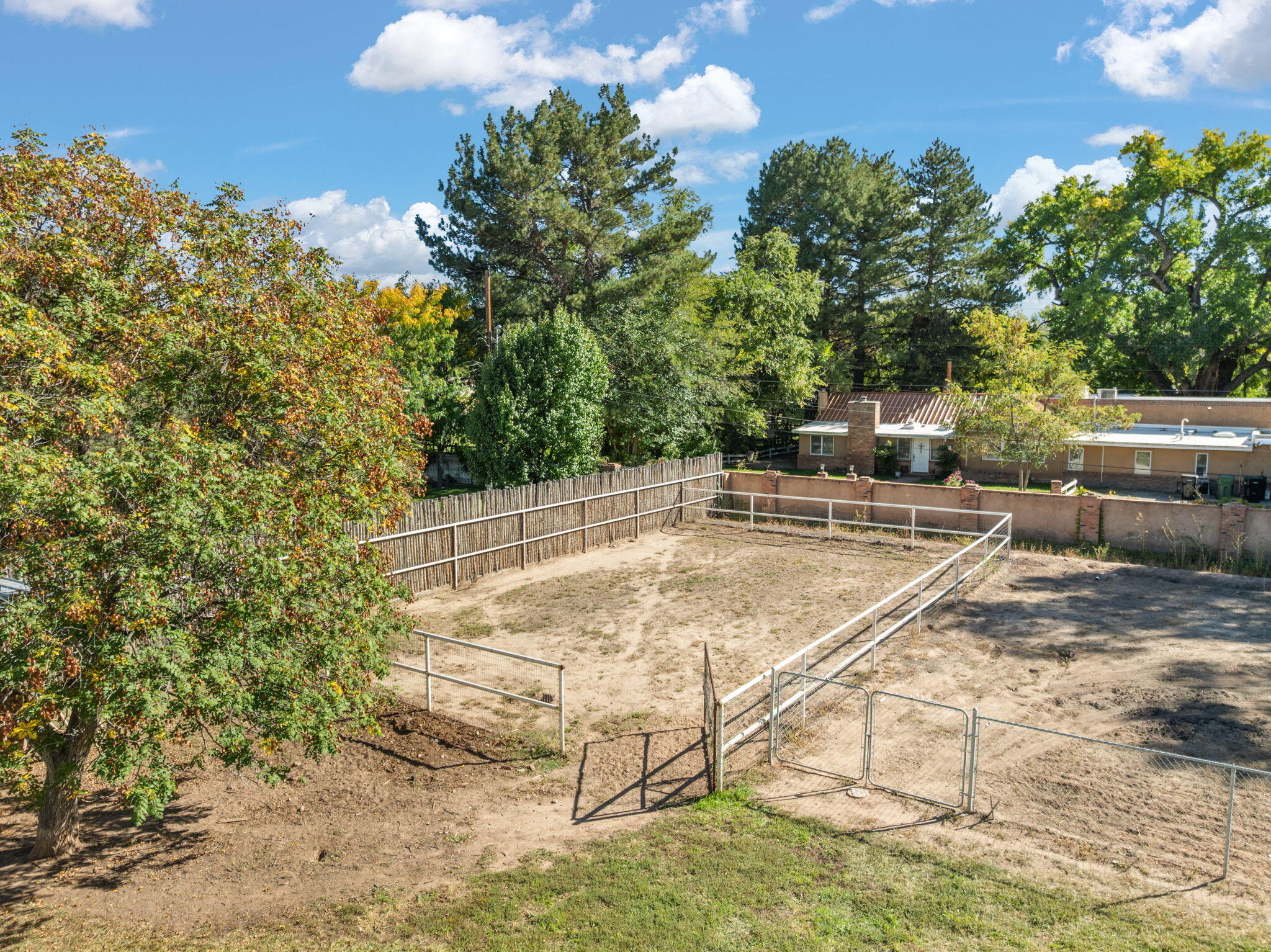 800 Pueblo Solano Road NW