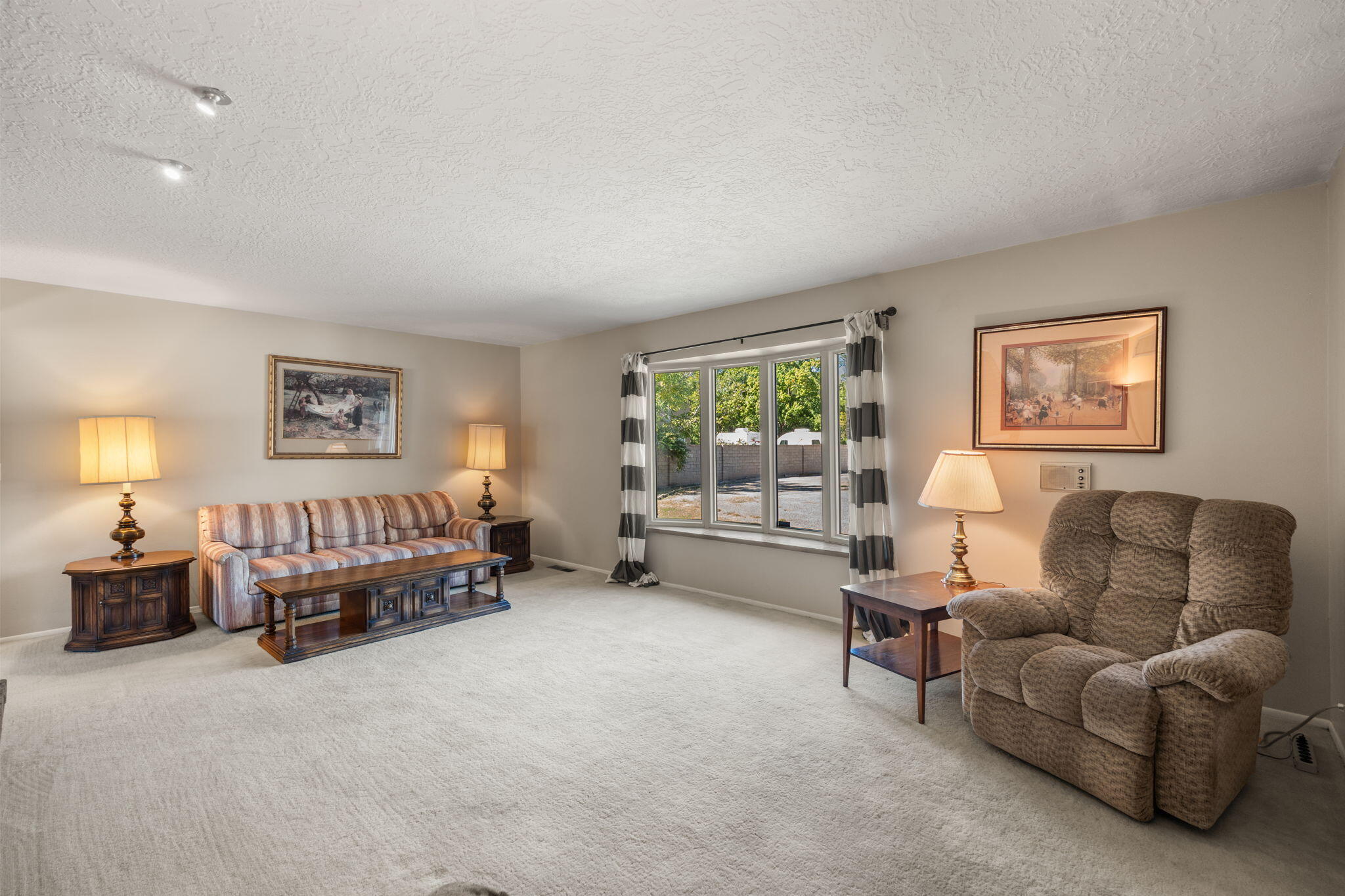 800 Pueblo Solano Road NW