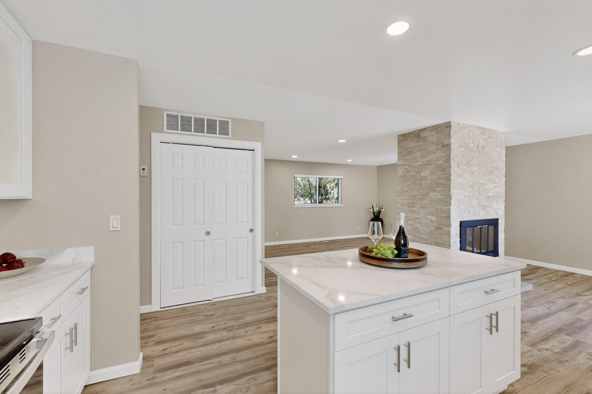 10904 BELLAMAH Avenue NE